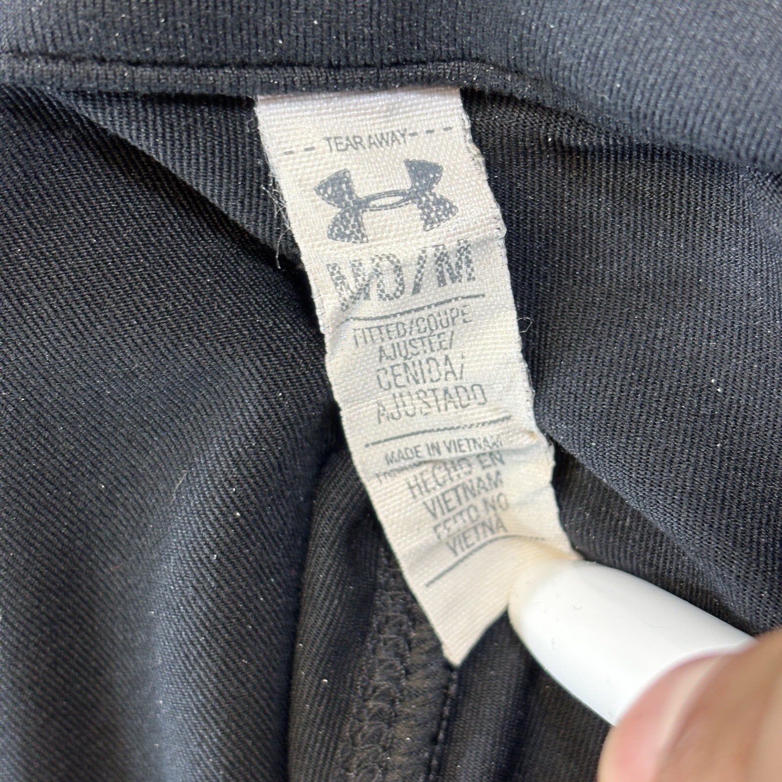 Under Armour Womens Medium  Black Full Zip Jacket Activewear Fitted