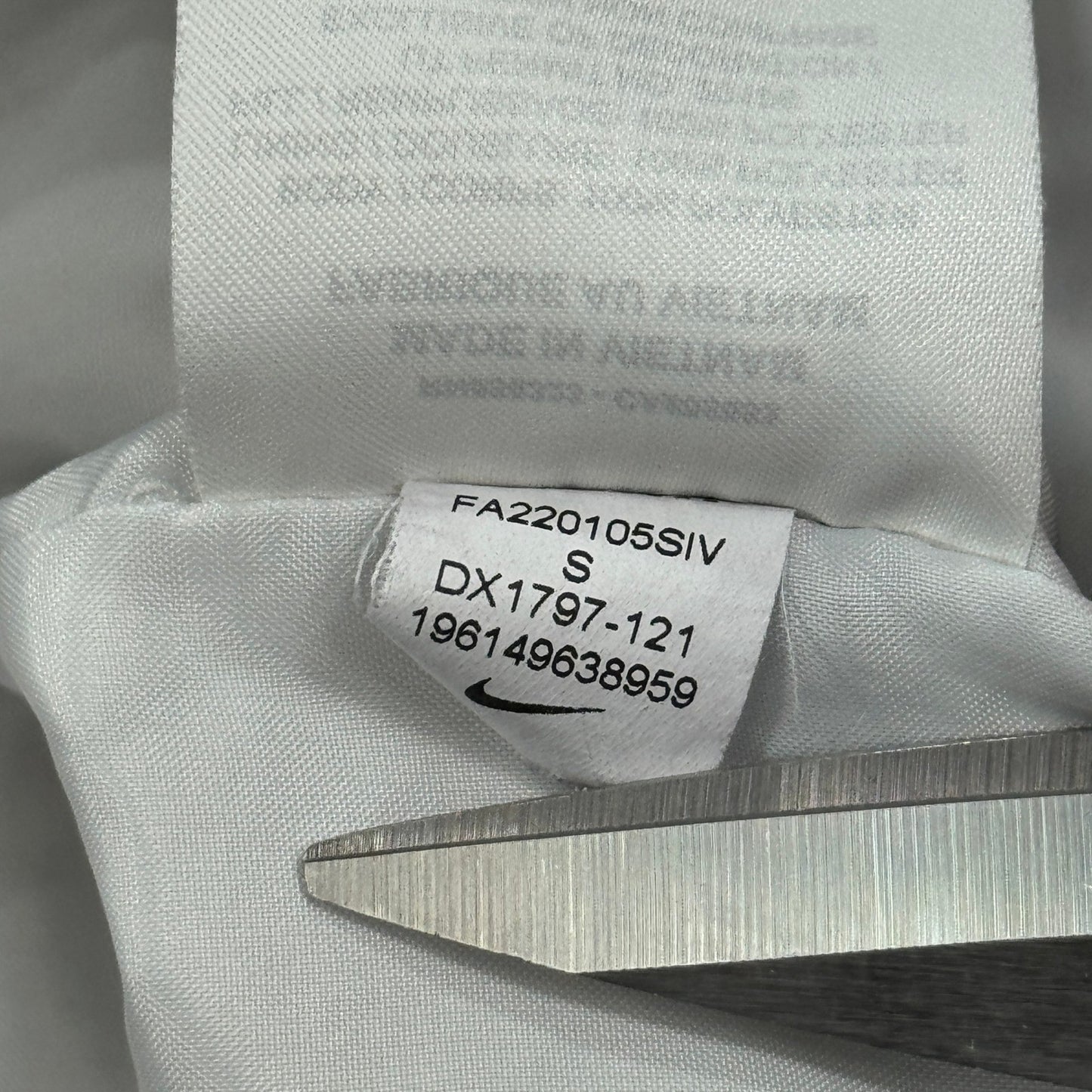 Nike Therma FIT Hooded Puffer Jacket Mens Small Full Zip Padded Lightweight Coat