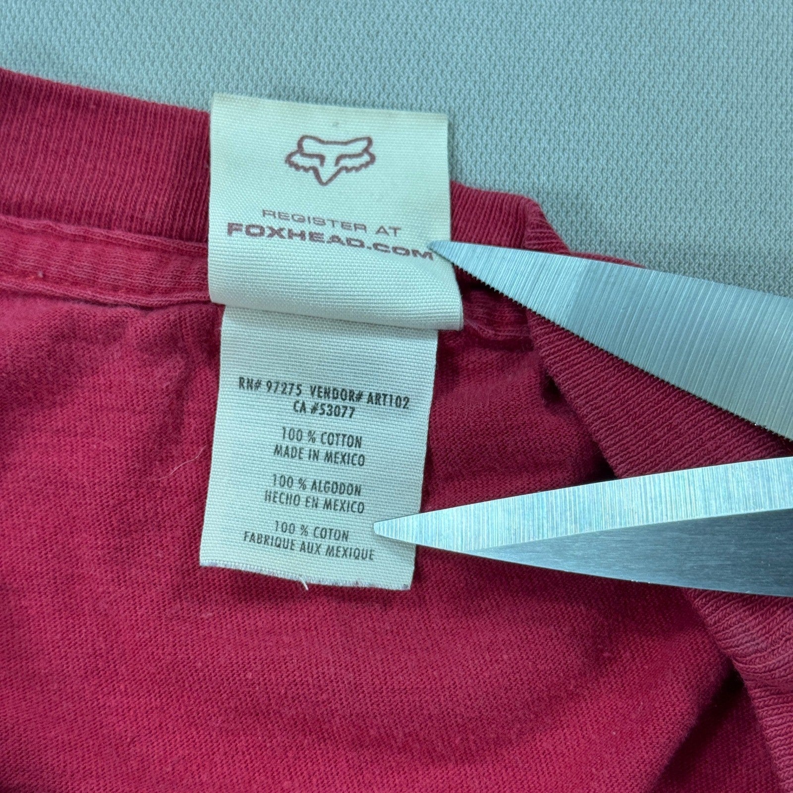 Vintage FOX Racing Graphic T-Shirt Skull Flames mens XL Red Short Sleeve Y2K