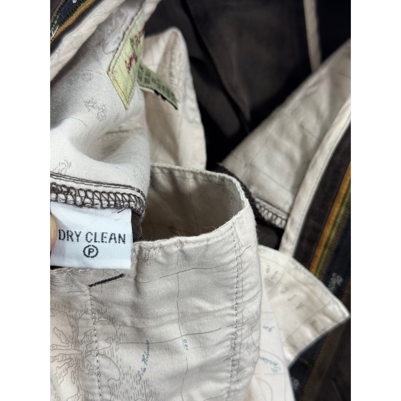 Vintage Tommy Bahama Dress Pants mens 30x34 Brown 100% Silk Pleated Front