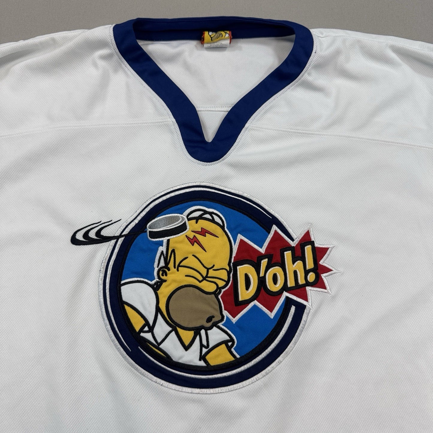 Vintage The Simpsons Hockey Jersey mens XL White The Home Game Pullover Cartoon