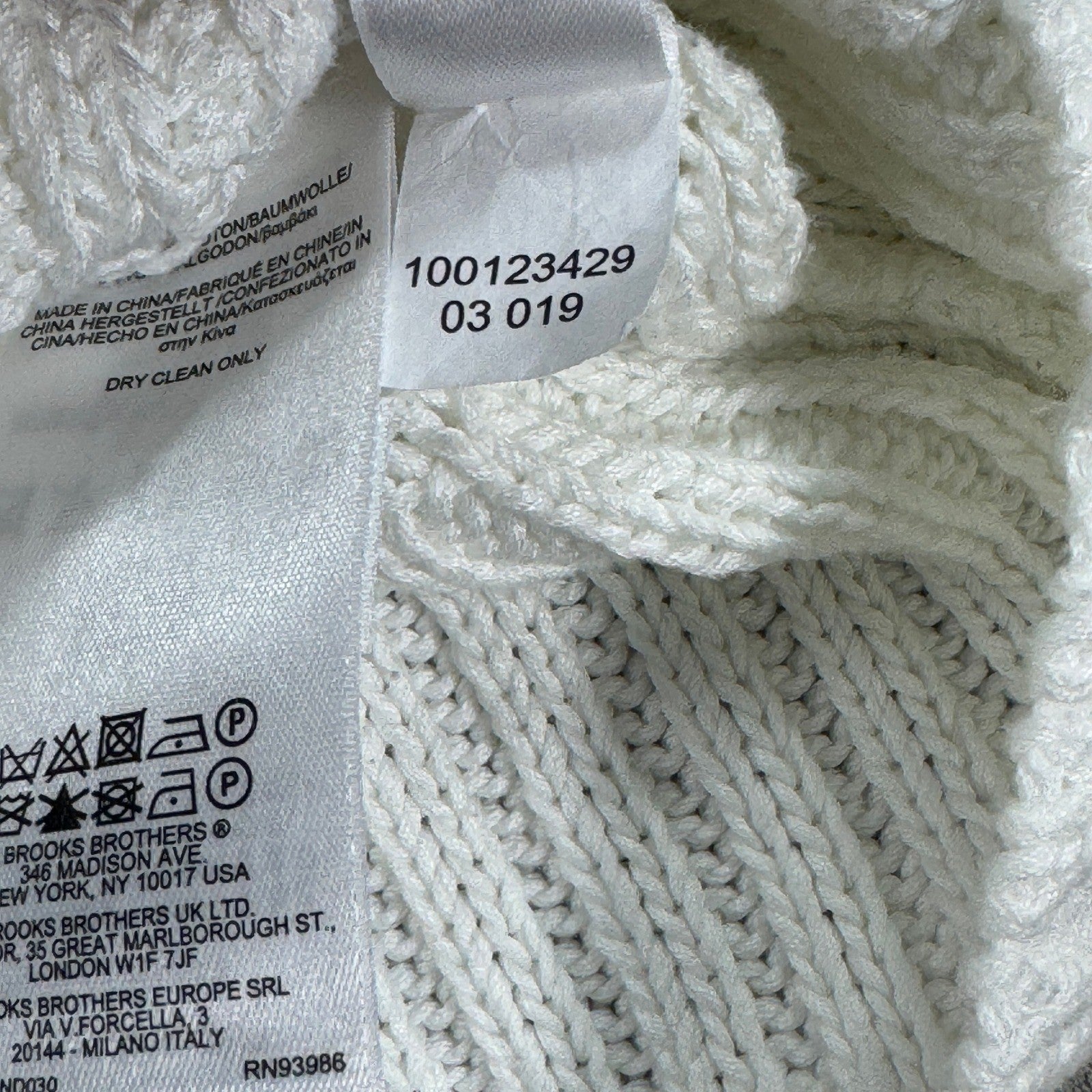 Brooks Brothers Cable Knit Sweater Womens Medium White Cotton Blend Crewneck