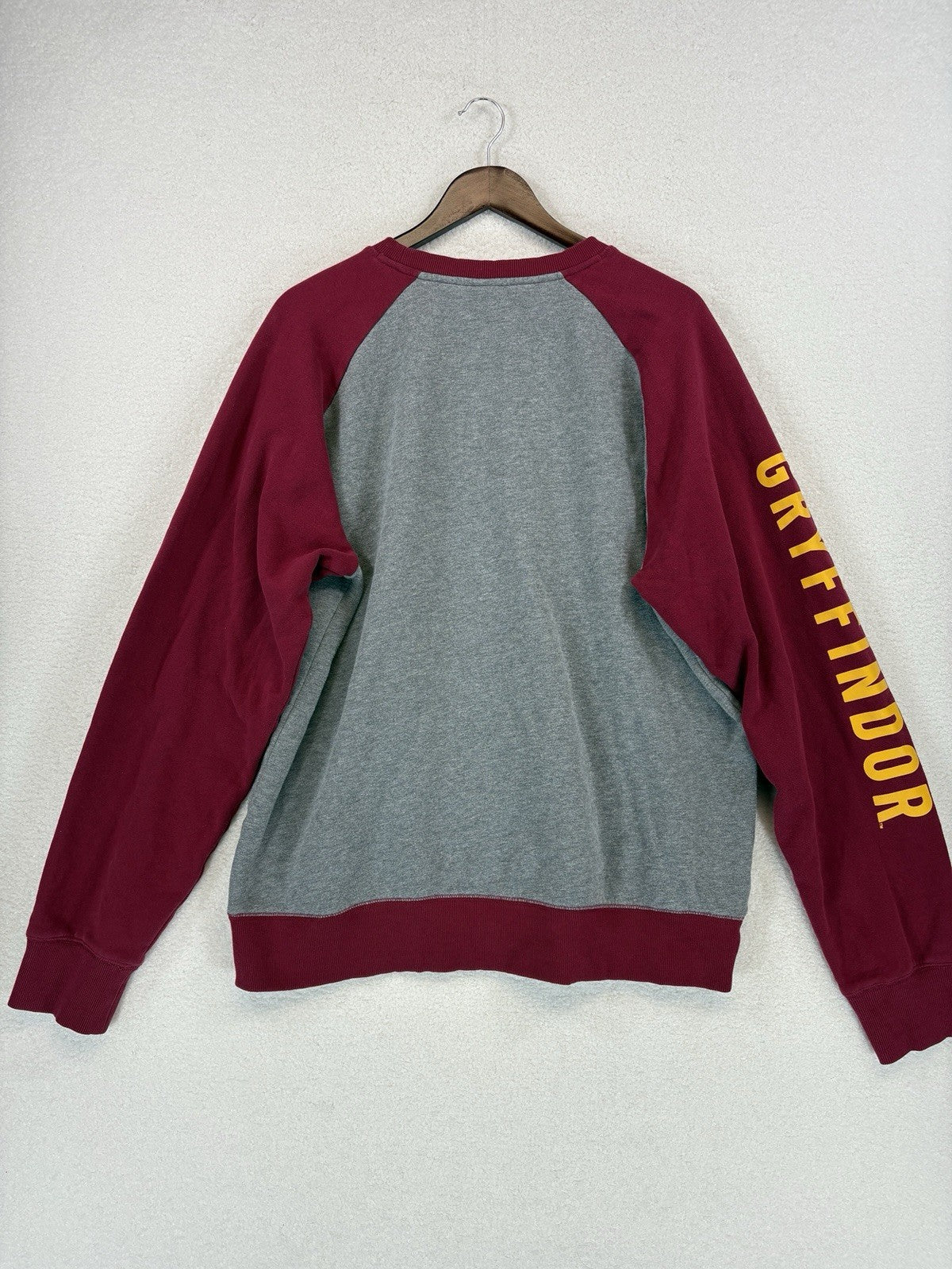 Wizarding World Of Harry Potter Gryffindor Mens 2XL Sweatshirt Universal Studios