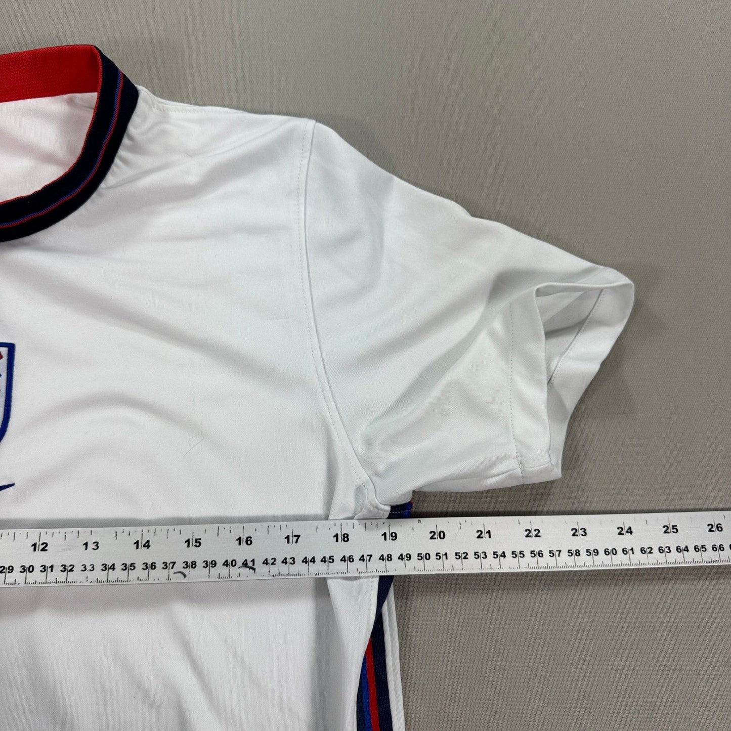 England National Football Team Jersey Home Shirt Nike Dri Fit Youth Large