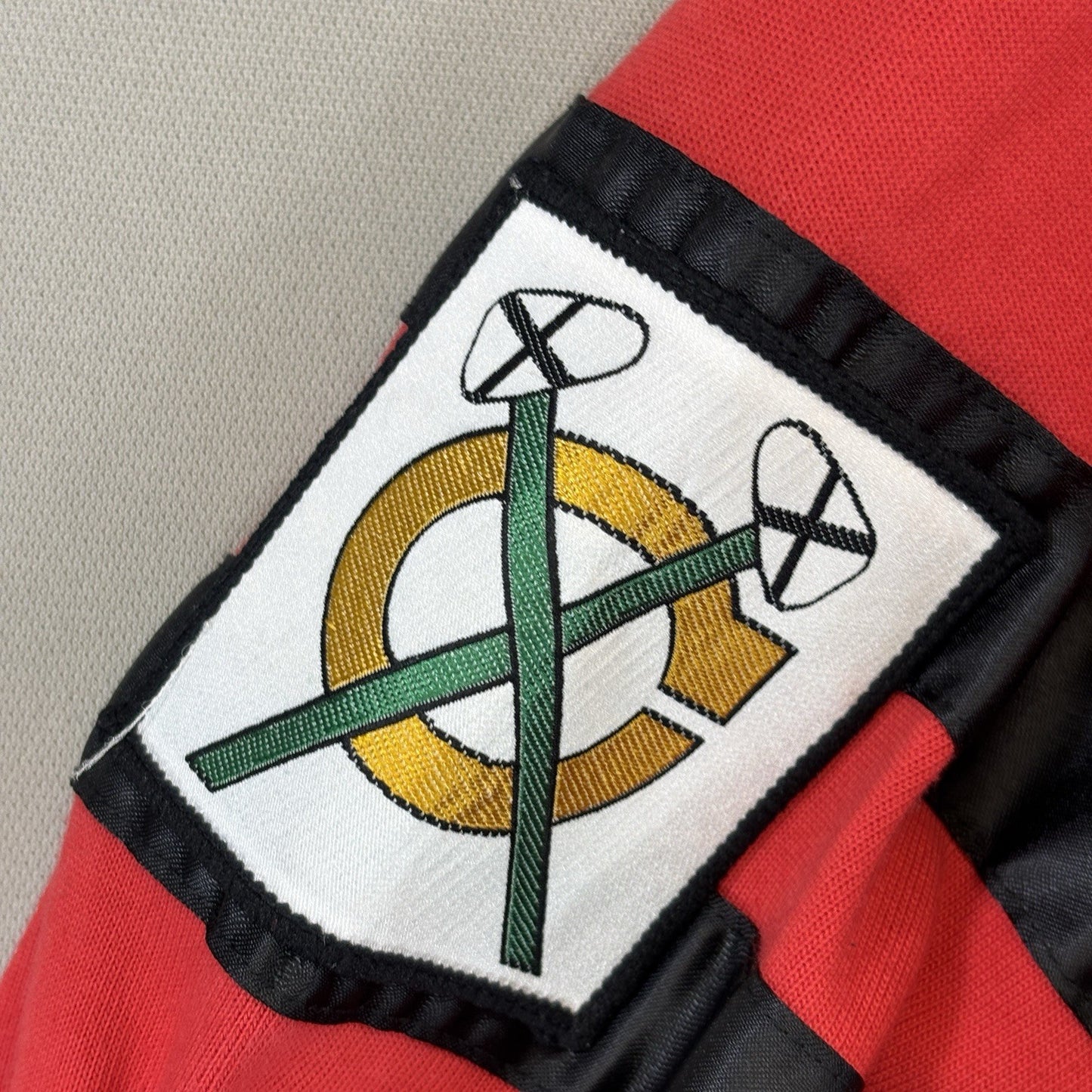 Vintage Rare Starter NHL Chicago Blackhawks 3/4 Sleeve Shirt Mens Large