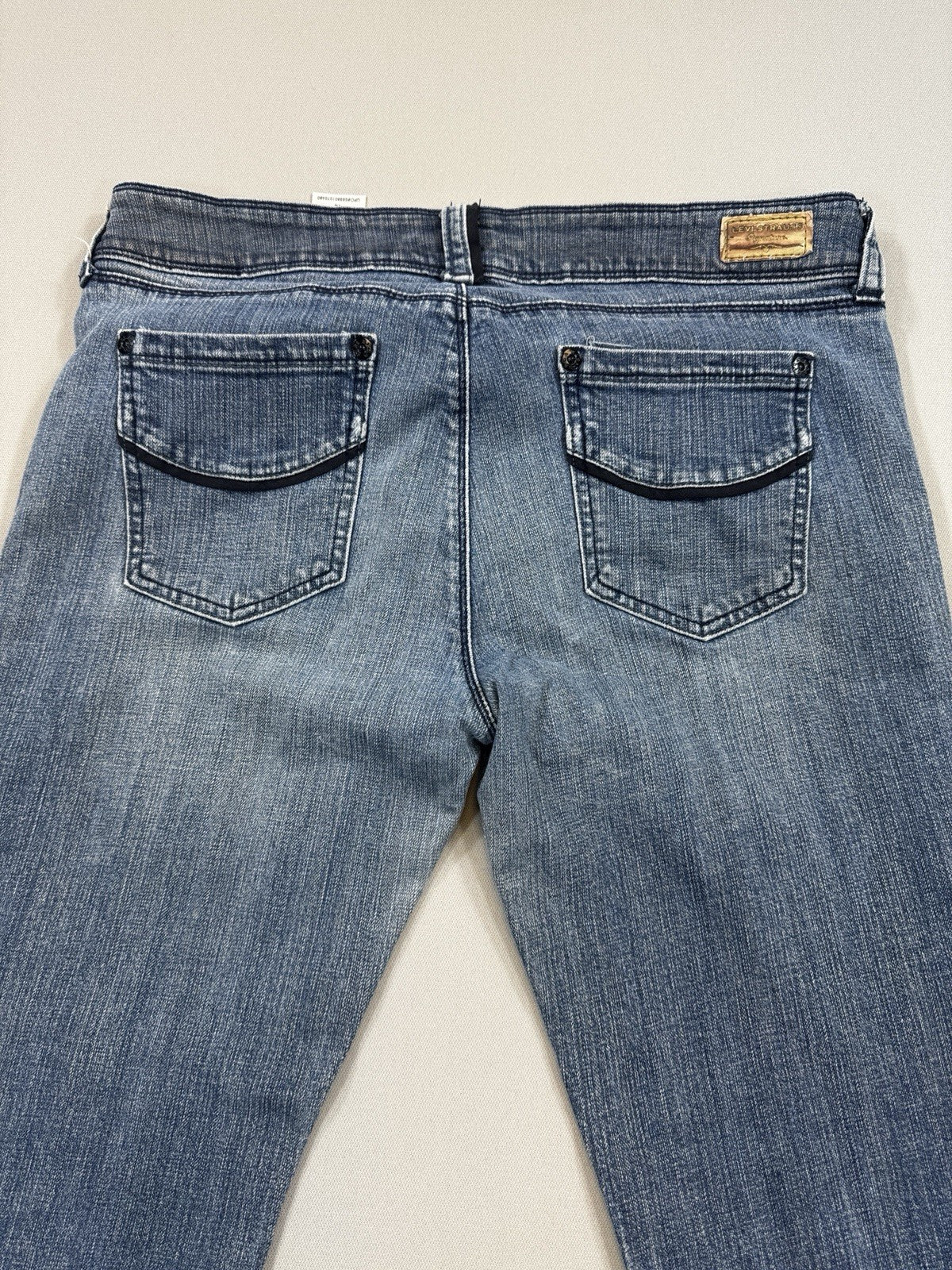 Levi's Signature Bootcut Jeans Womens Size 14 Blue Denim Medium Wash Low Rise