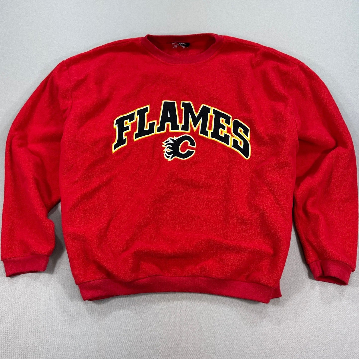 NHL Calgary Flames Fleece Sweatshirt mens 2XL Red Pullover Hockey Crew Neck