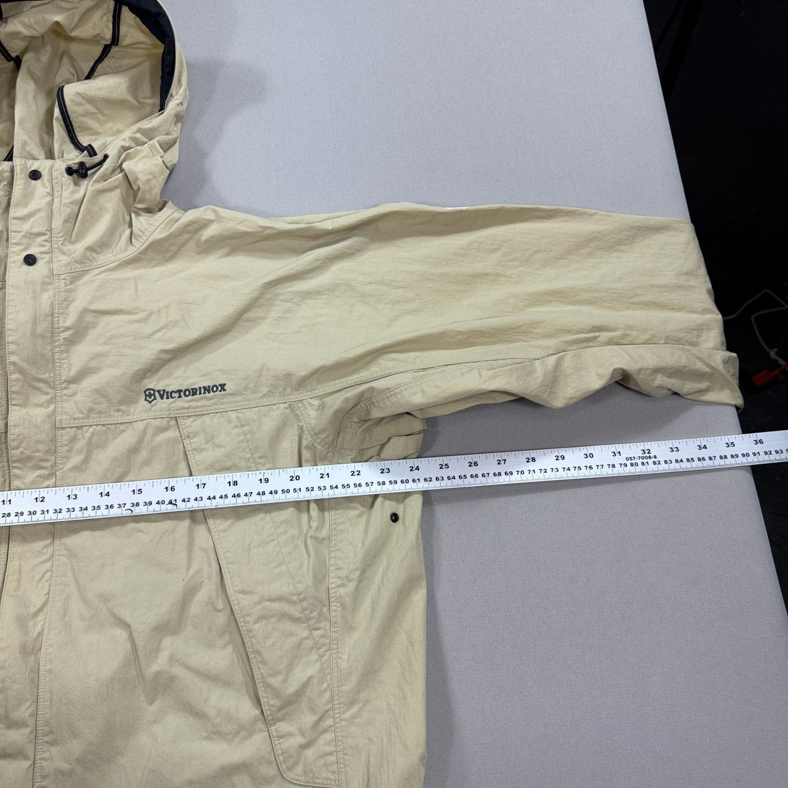 Victorinox Mens Full Zip Hooded Jacket Beige Swiss Army Coat Outdoor Medium