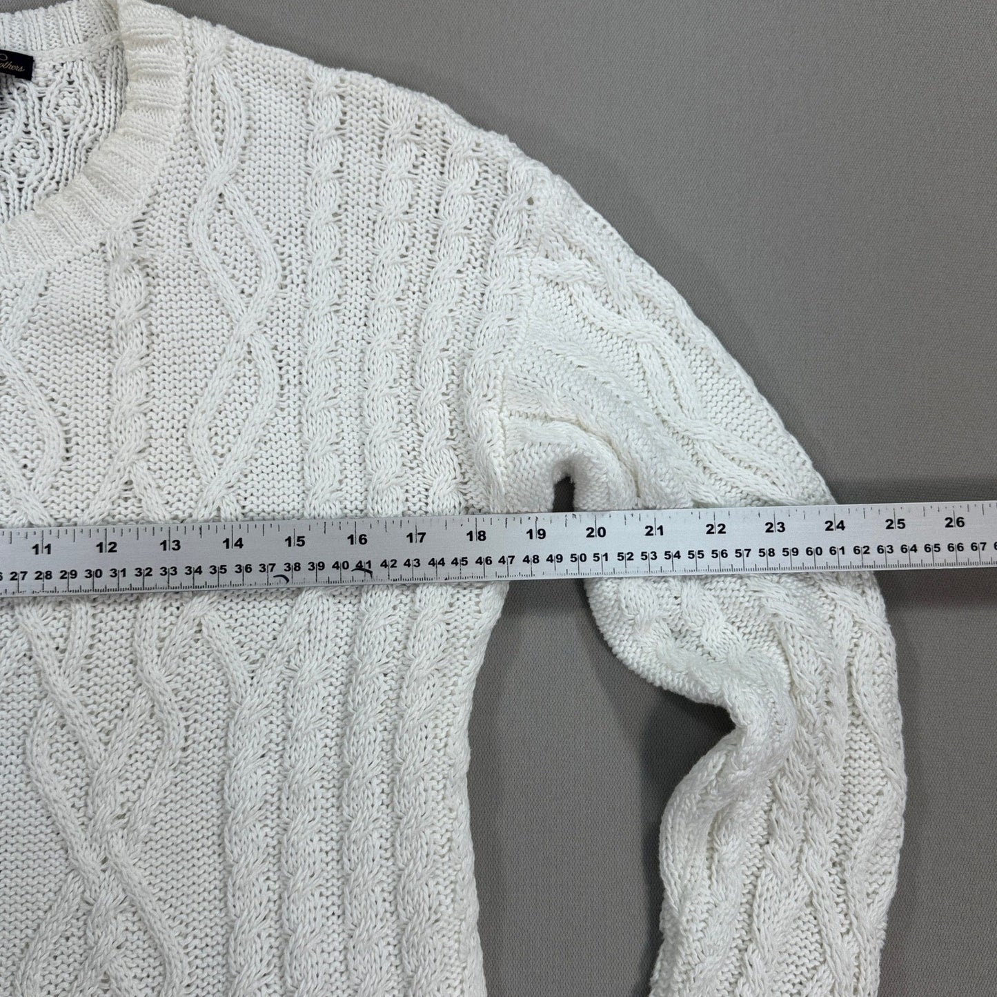 Brooks Brothers Cable Knit Sweater Womens Medium White Cotton Blend Crewneck