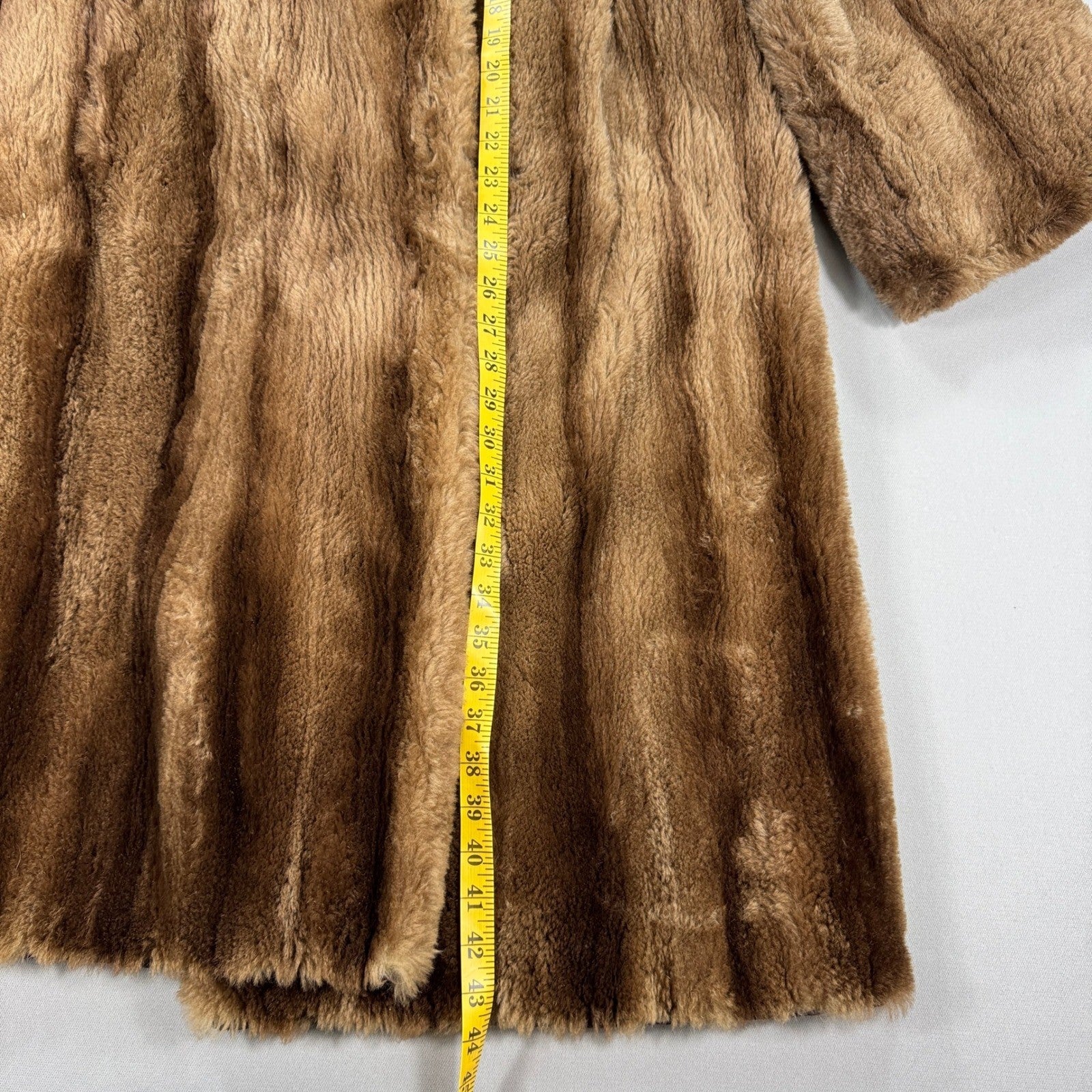 Vintage Saks & Co Fur Coat Womens XL Brown Collared Full Length Lined