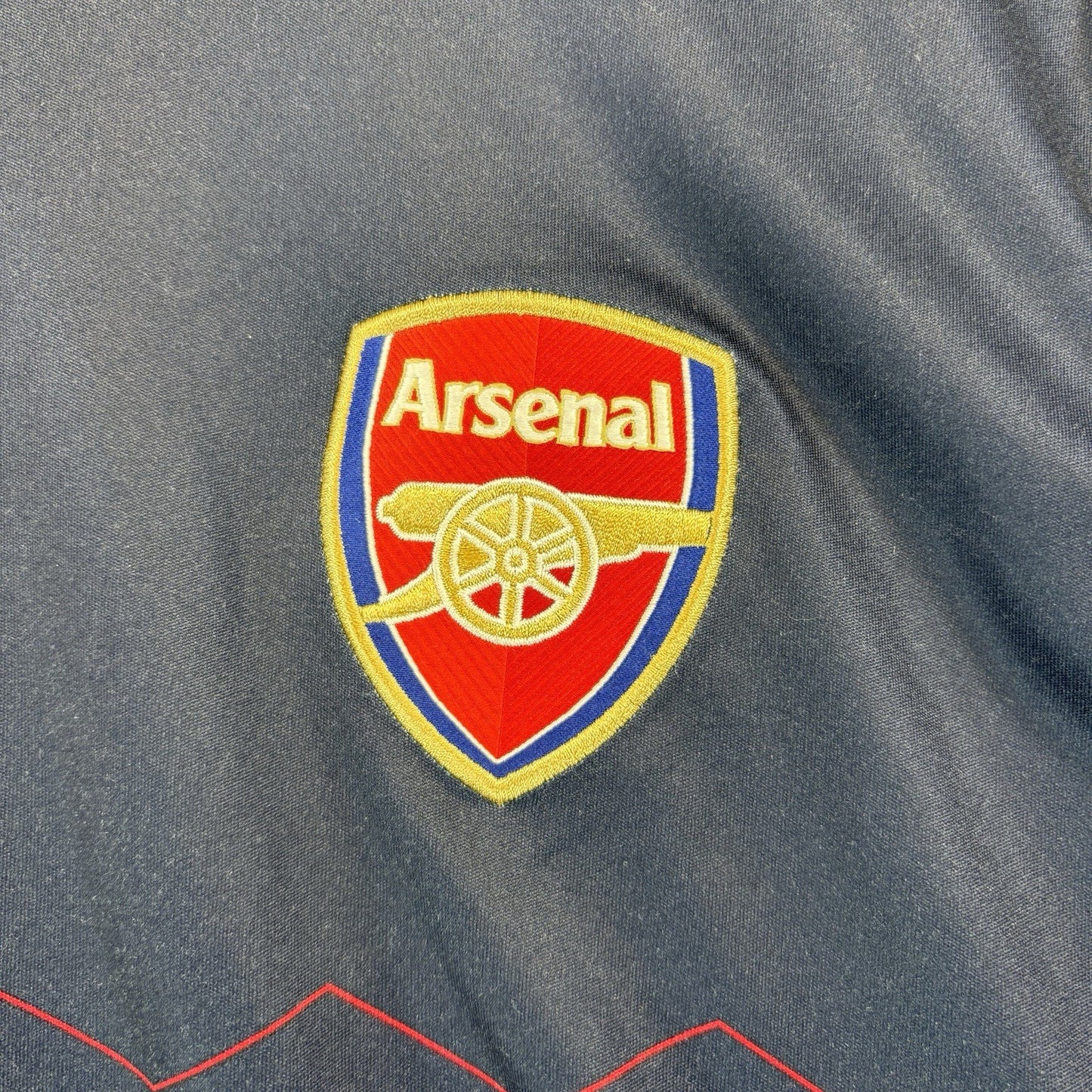 Vintage Nike Arsenal mens Training Jersey Fly Emirates Mens Small