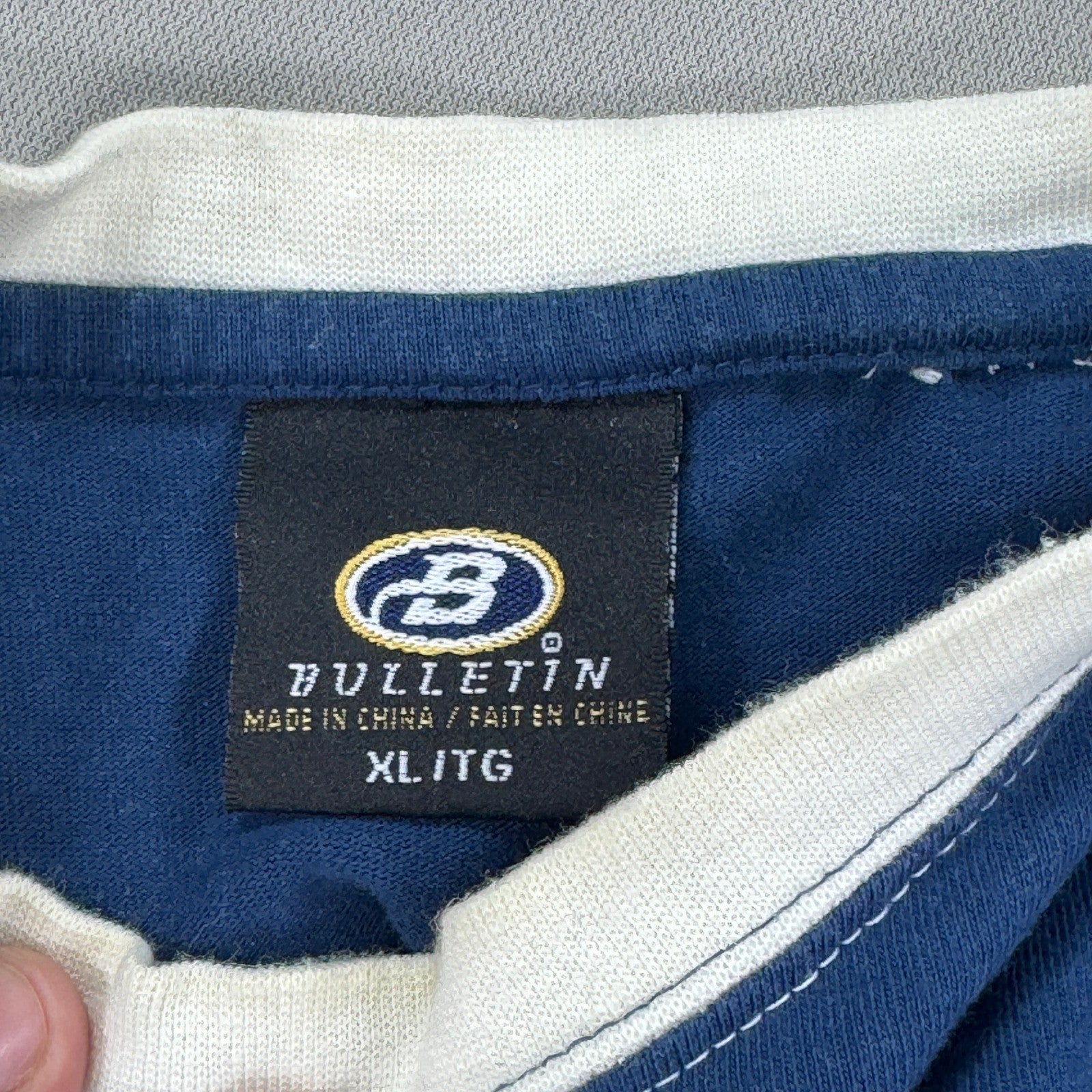 Toronto Maple Leafs Jersey NHL Bulletin Athletic mens XL Blue Short Sleeves