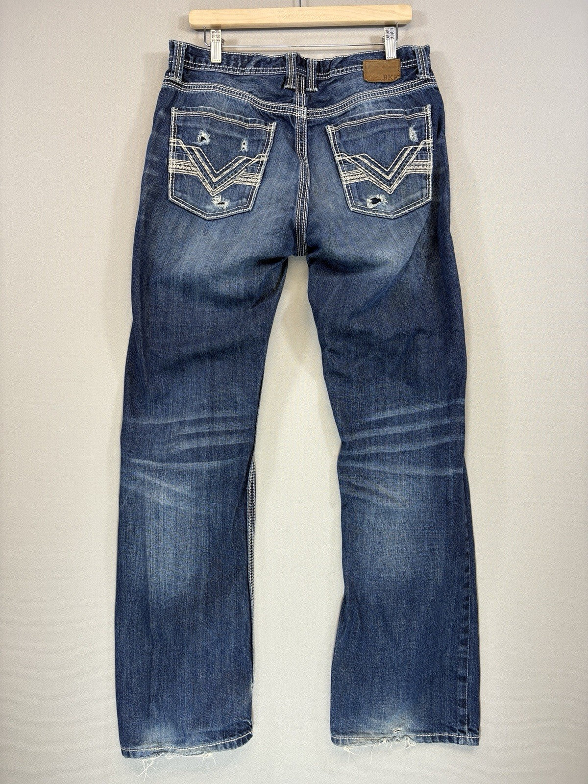 BKE Denim Tyler Straight Blue Jeans mens 33R Distressed Dark Wash Stretch