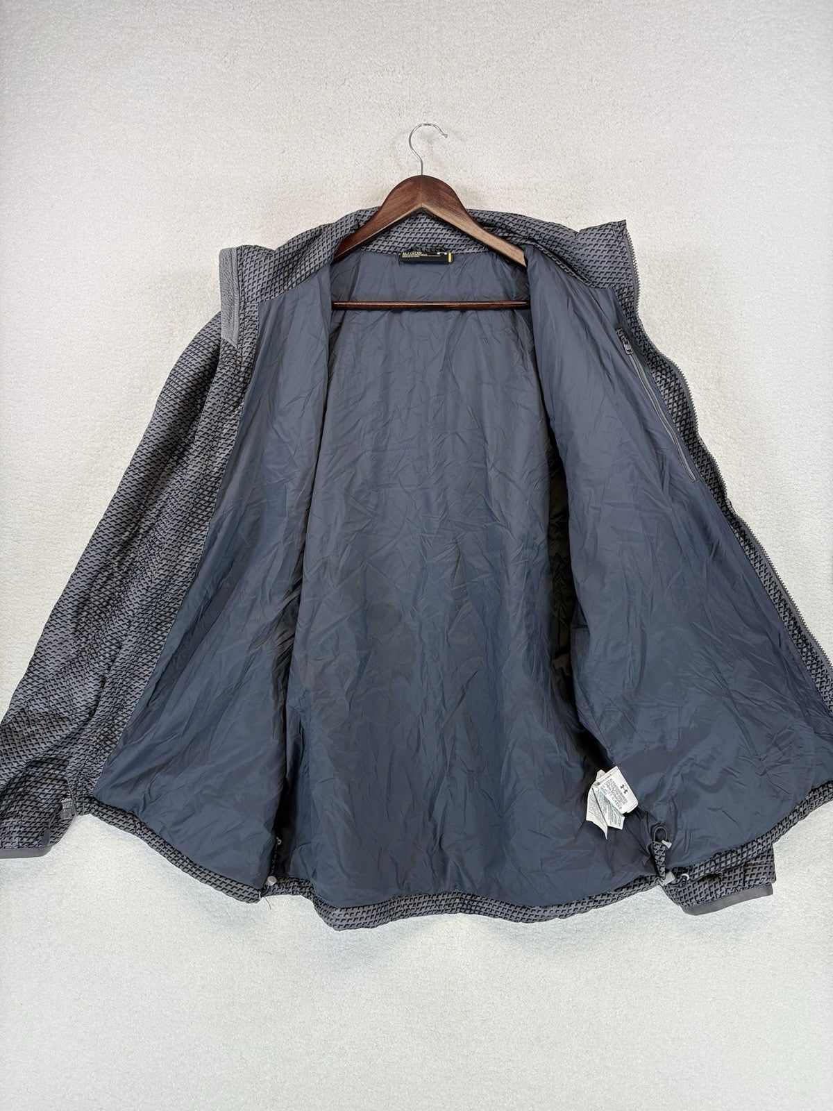 Under Armour Puffer Jacket mens XL Black ColdGear Reactor Full Zip Lightweight