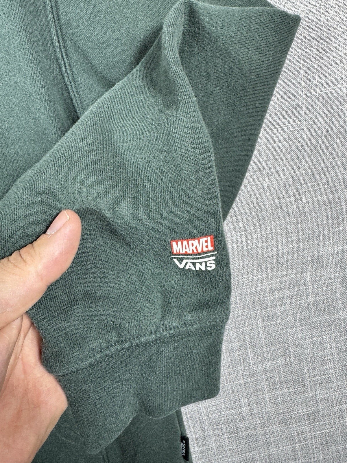 Vans Marvel She-Hulk Print Hoodie Sweatshirt Adult Small Green Off Wall Collab