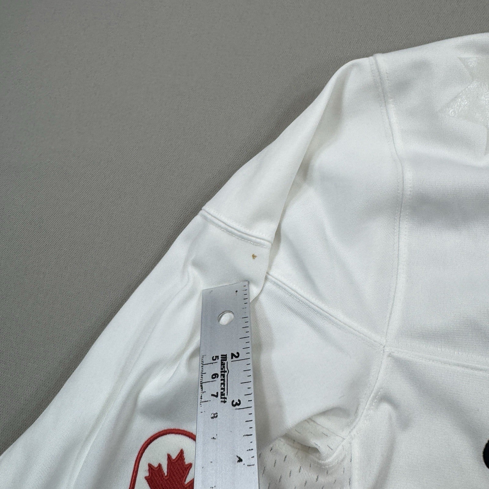 Nike Team Canada Olympic Jersey 2014 mens Small White Stiched Hockey