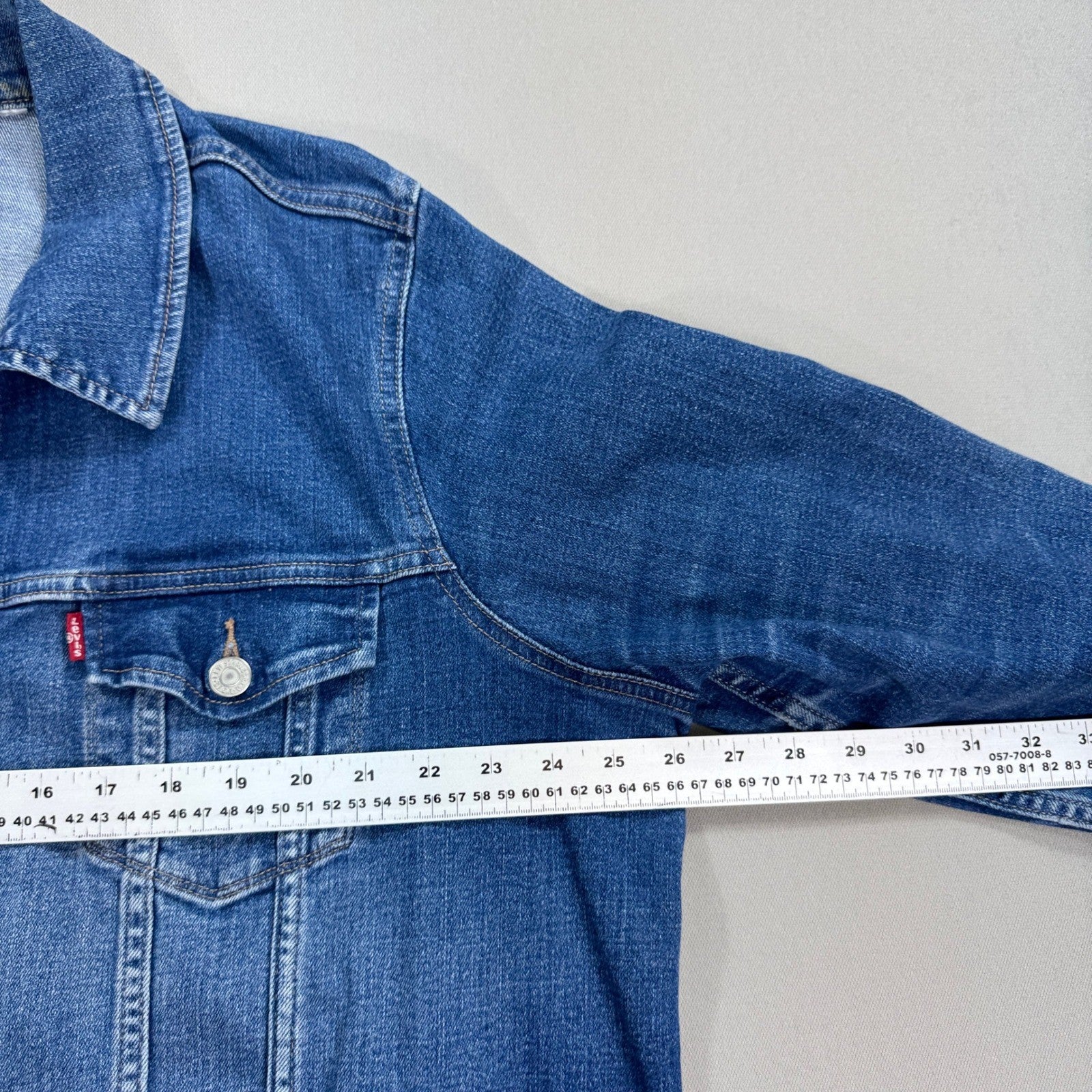 Levi's Original Trucker Jean Jacket Womens Plus Size 3X Classic Fit Medium Wash