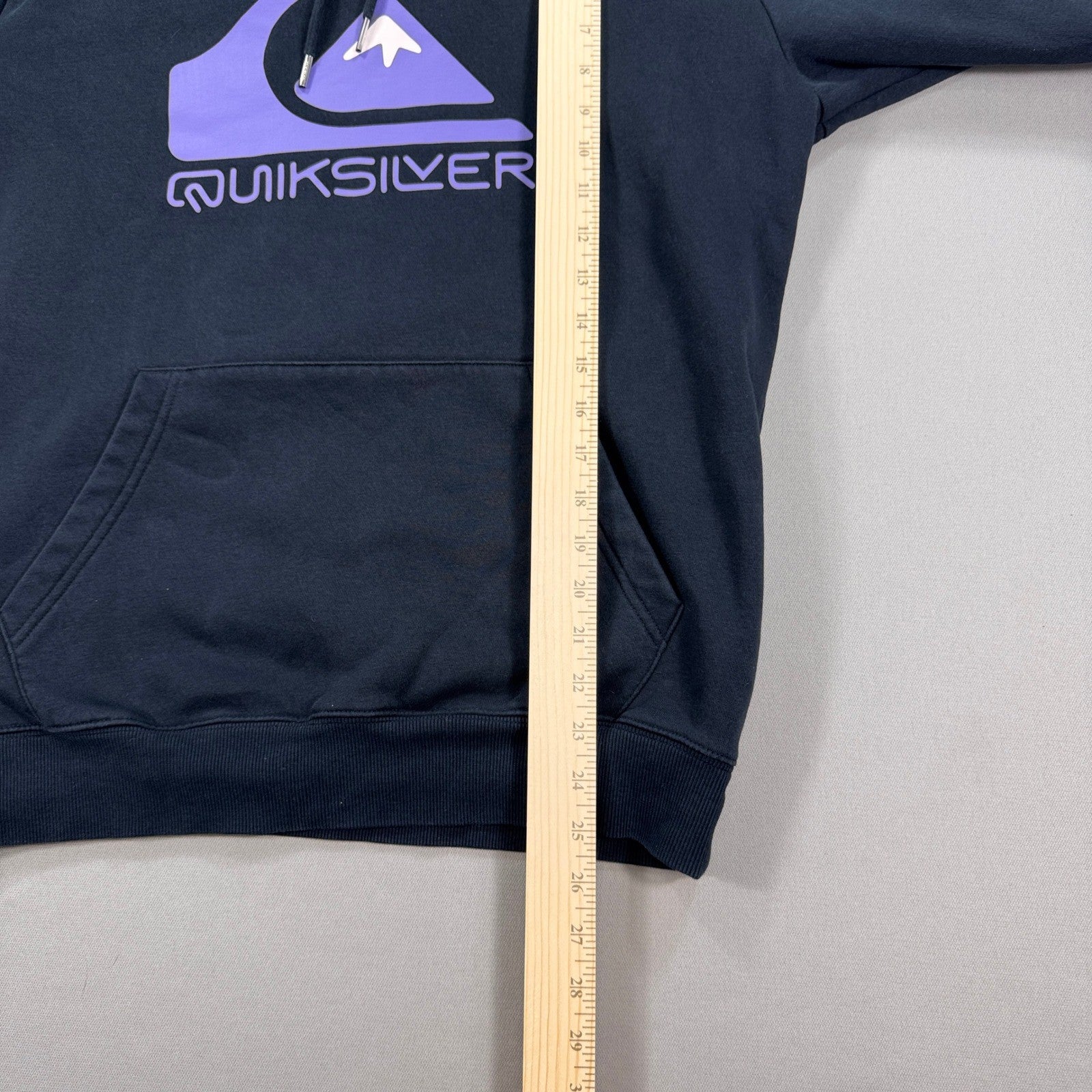 Quiksilver Hoodie mens Medium Black Big Logo Graphic Pullover Drawstring Fleece