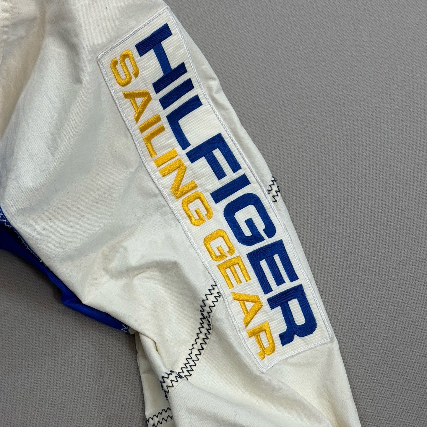 Vintage 90s Tommy Hilfiger Sailing Gear Jacket mens XL White Full Zip Hoodie