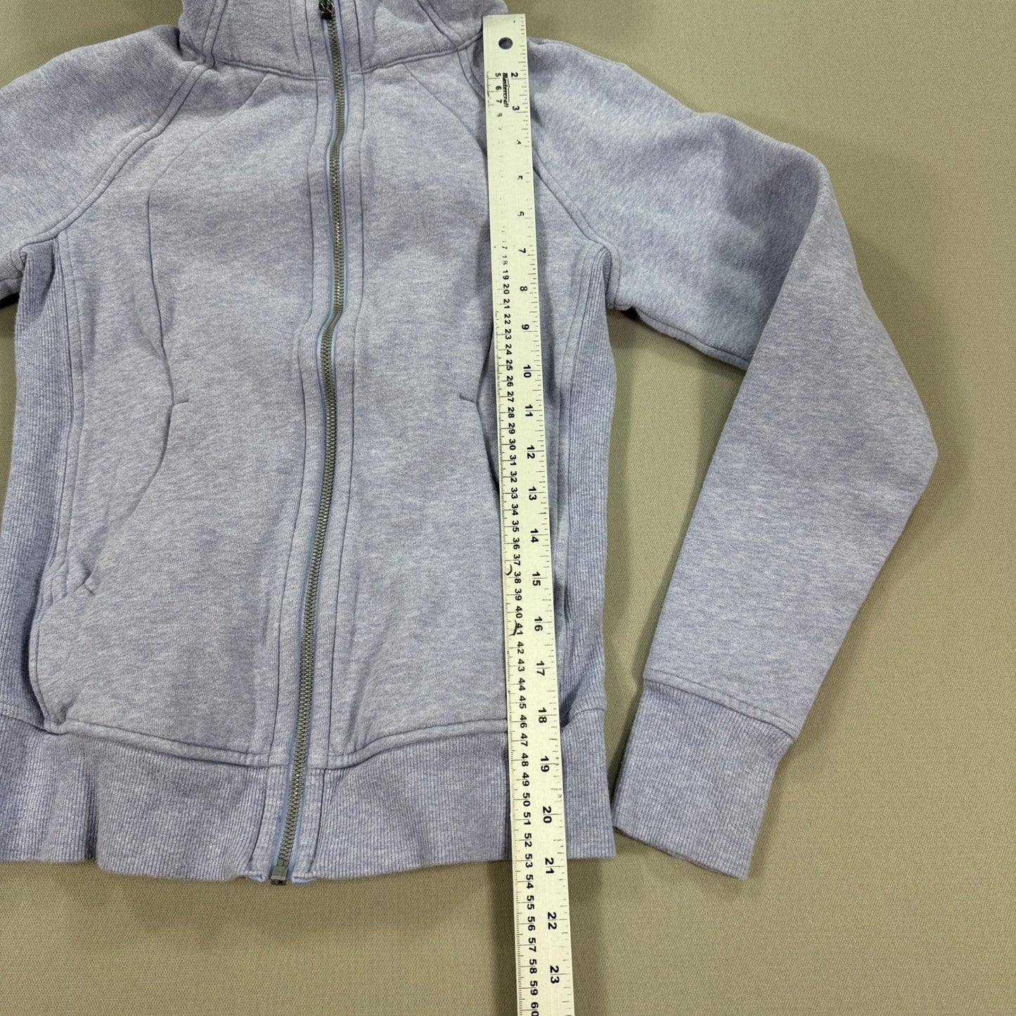 Lululemon Scuba Hoodie Womens Size 2 Purple Full Zip Athletic Wear Fleece