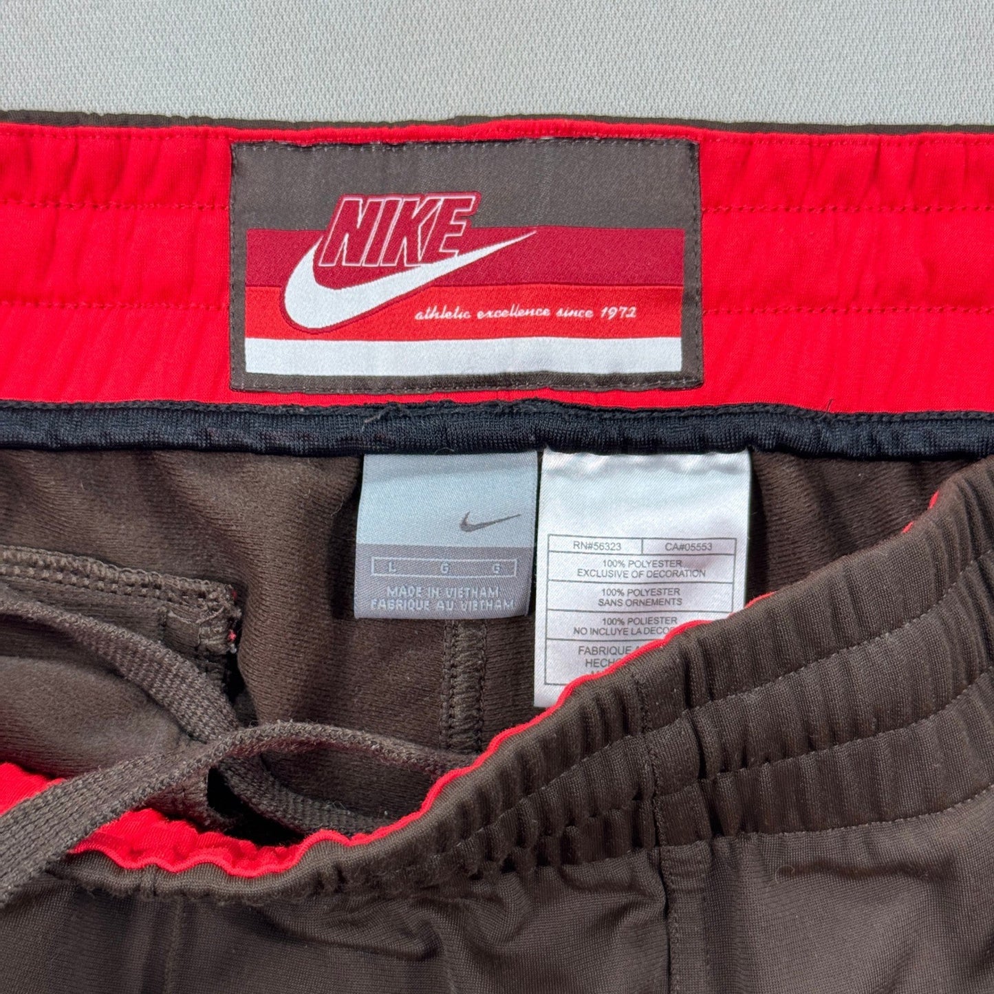 Nike Track Pants Red Tab mens Large Brown Gold Logo Sweatpants Zipped Pockets