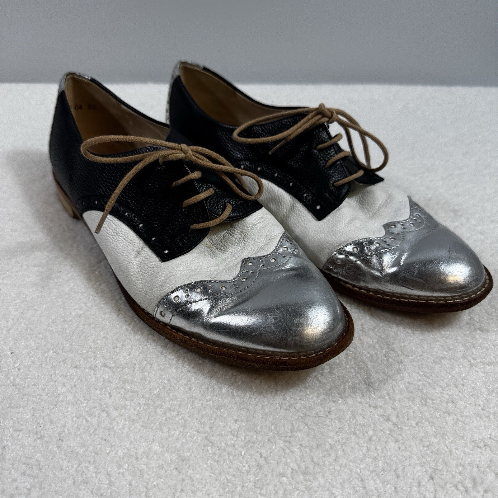 Peter Kaiser Lace Up Shoes Womens Size 5.5 Black Silver Elegant Leather Loafer