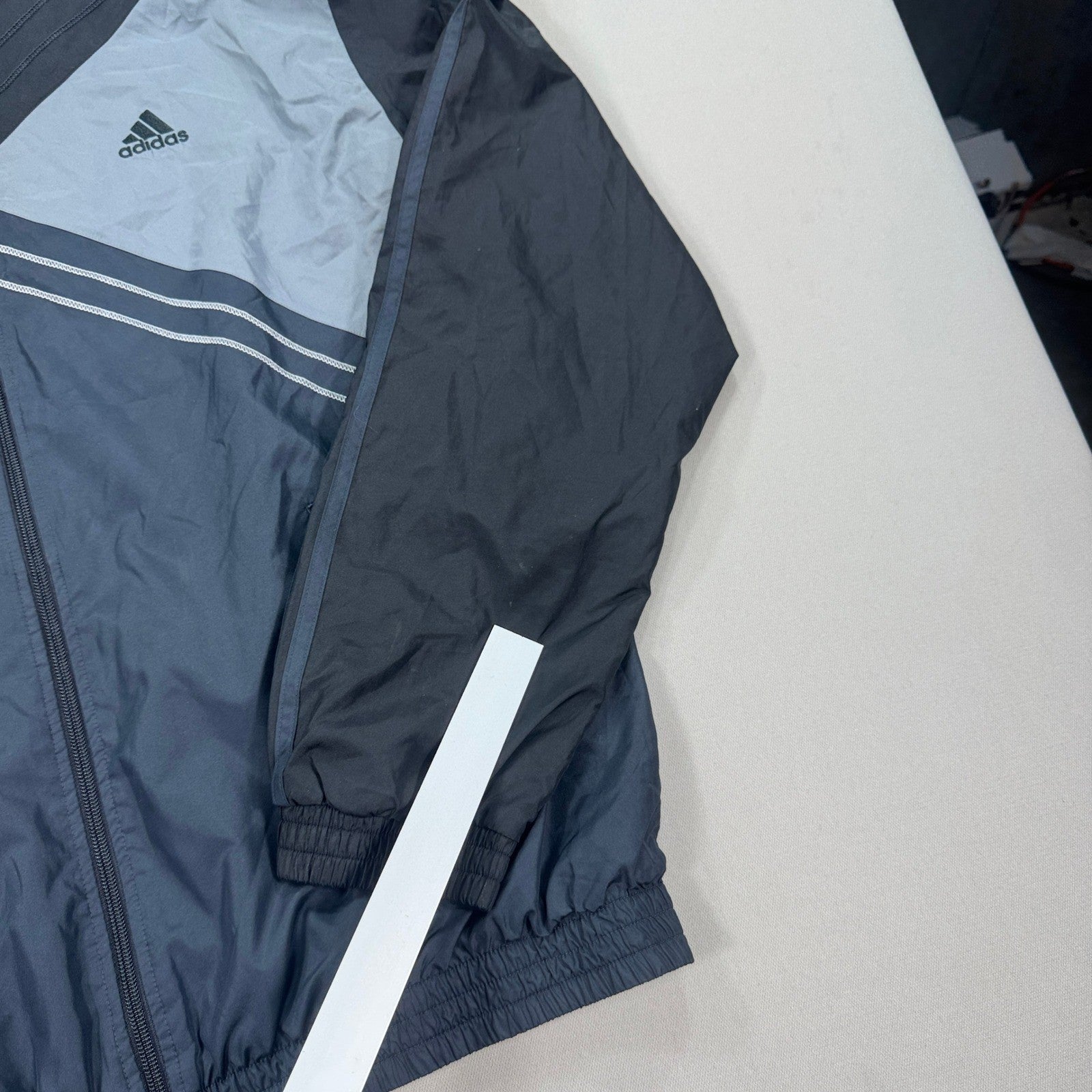 Adidas Track Jacket mens XL Black Gray Full Zip Windbreaker 2010 Lined