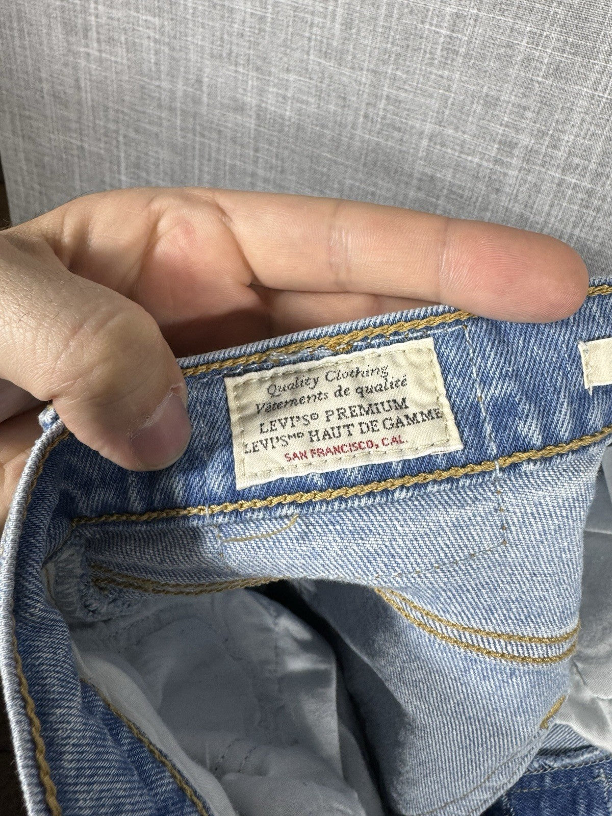 Levis Vintage Jeans Womens W24L27 Big E Ribcage Straight Distressed Light Wash