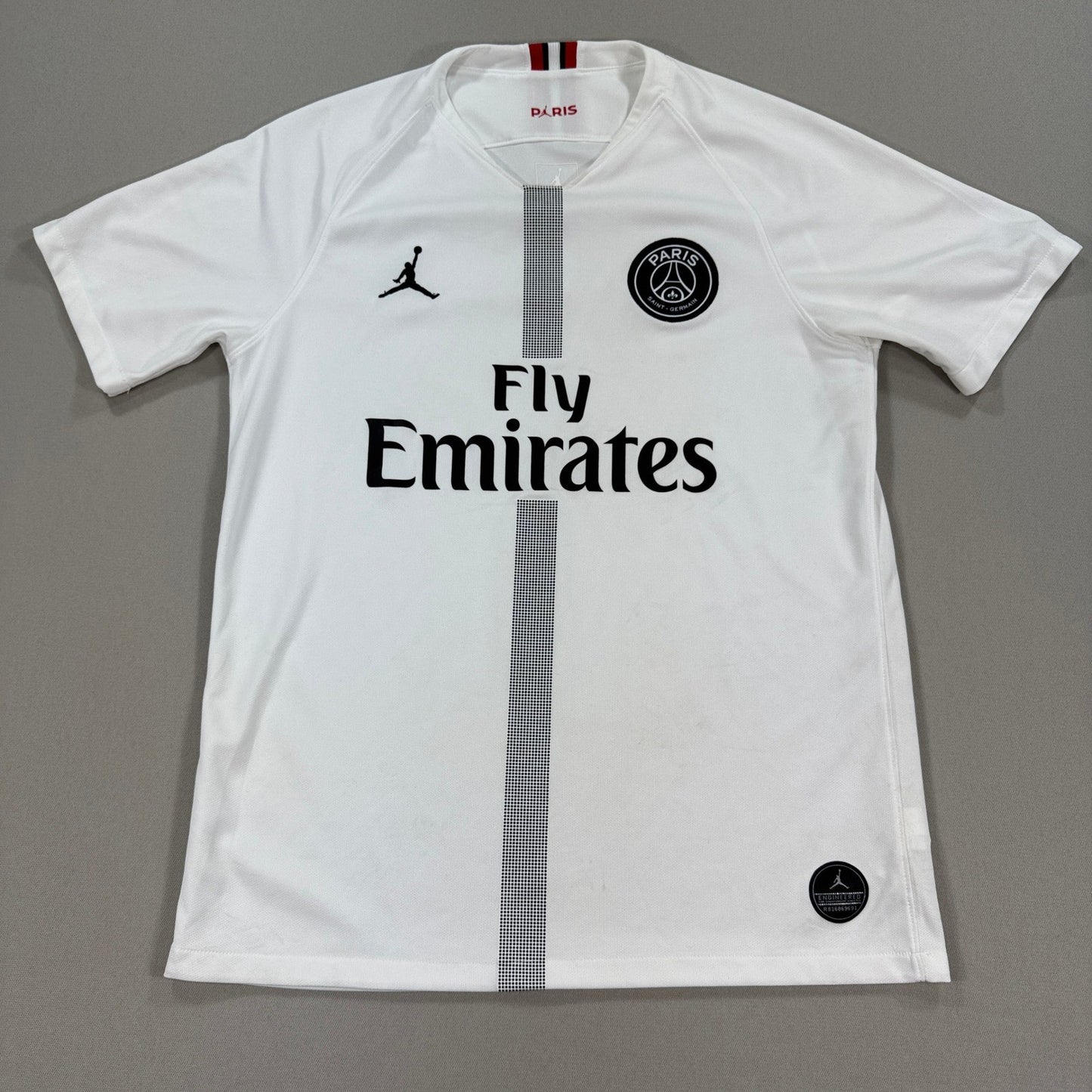 Paris Saint Germain Jordan Fly Emirates Nike Jersey mens Medium Soccer Shirt