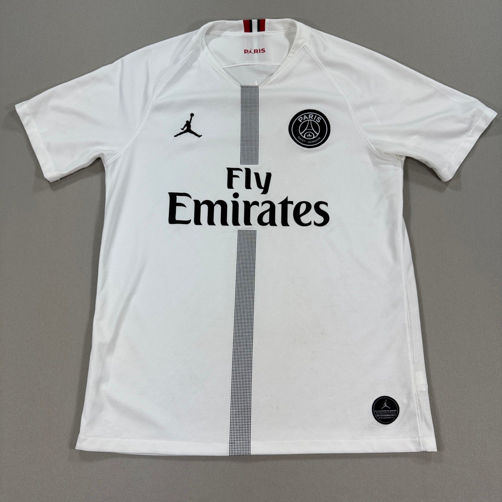 Paris Saint Germain Jordan Fly Emirates Nike Jersey mens Medium Soccer Shirt