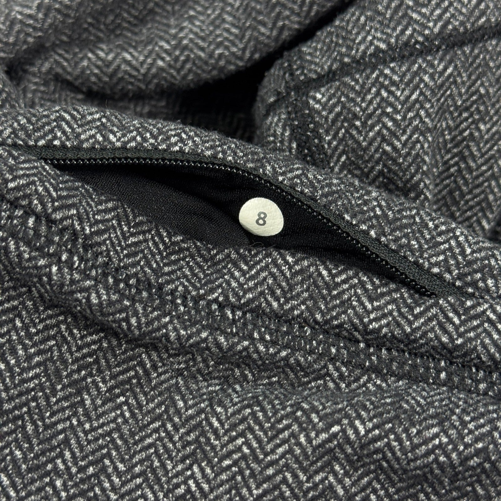 Lululemon Base Runner Jacket Womens Size 8 Gray Black Herringbone Zipped Pockets
