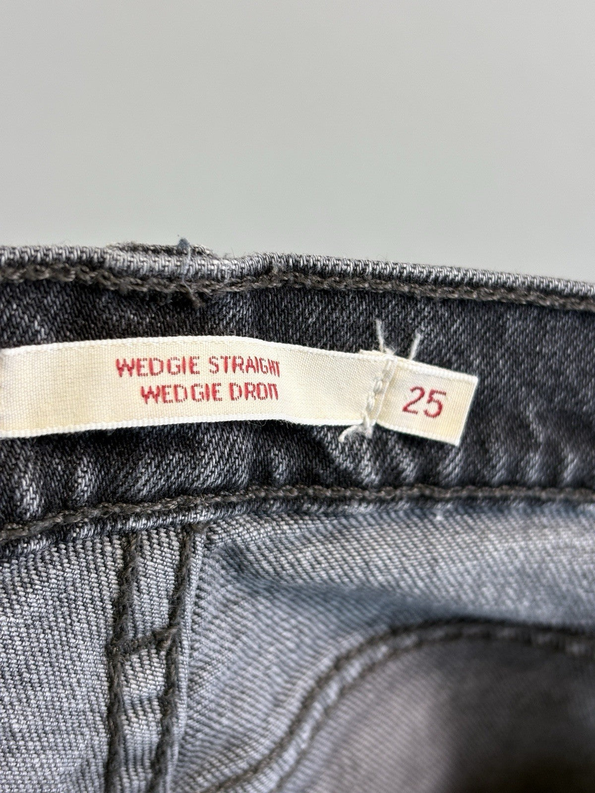 Levi’s Premium Big E Wedgie Straight Red Tab Jeans Womens 25x26 Button Fly