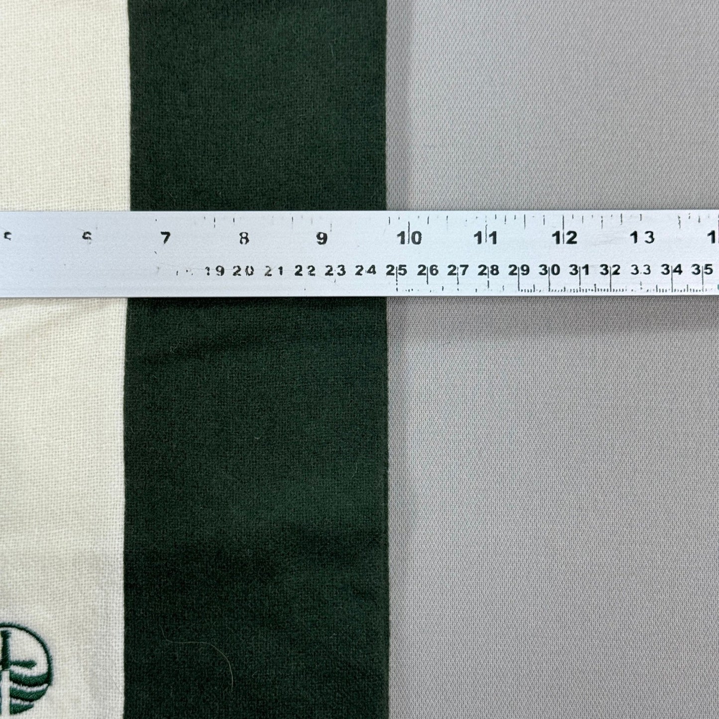 Ryder & Amies University Outfitters Scarf Green White 100% Wool Made In England