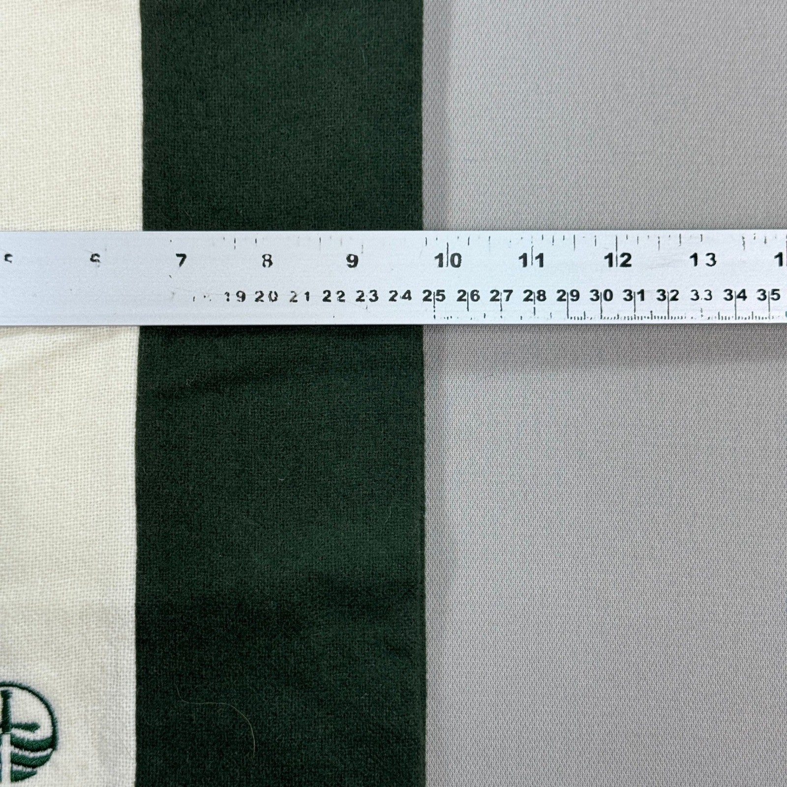 Ryder & Amies University Outfitters Scarf Green White 100% Wool Made In England