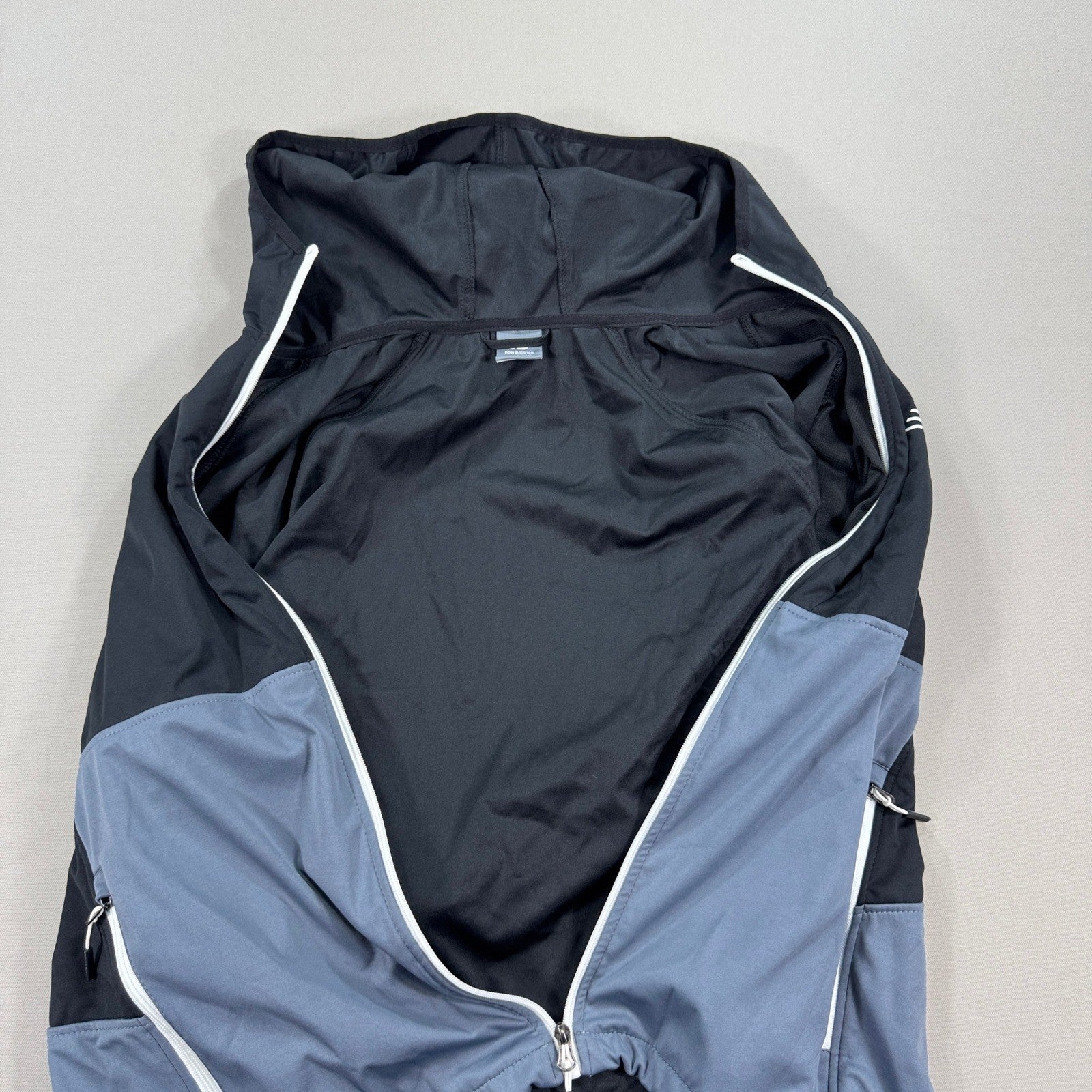 New Balance Windbreaker Jacket mens Large Black Blue Full Zip Mesh Lined Hooded