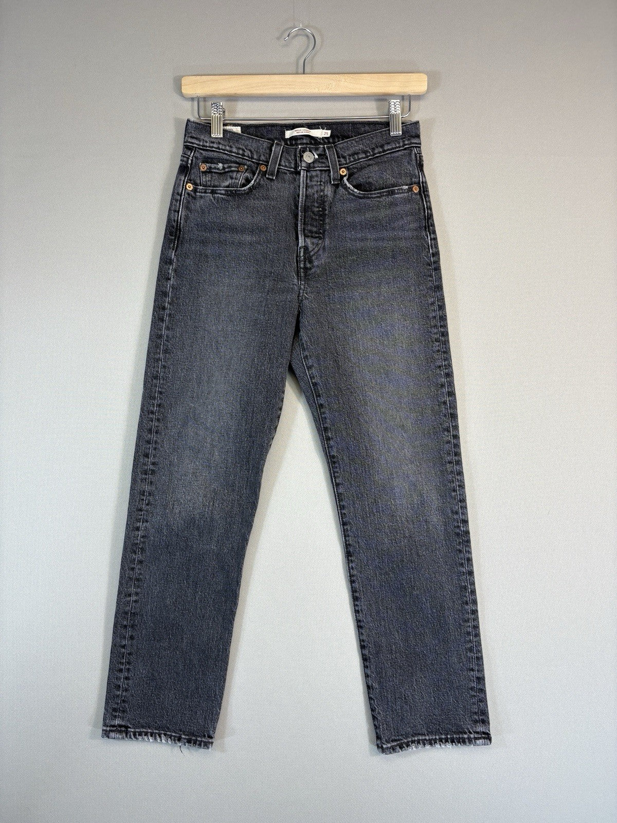 Levi’s Premium Big E Wedgie Straight Red Tab Jeans Womens 25x26 Button Fly