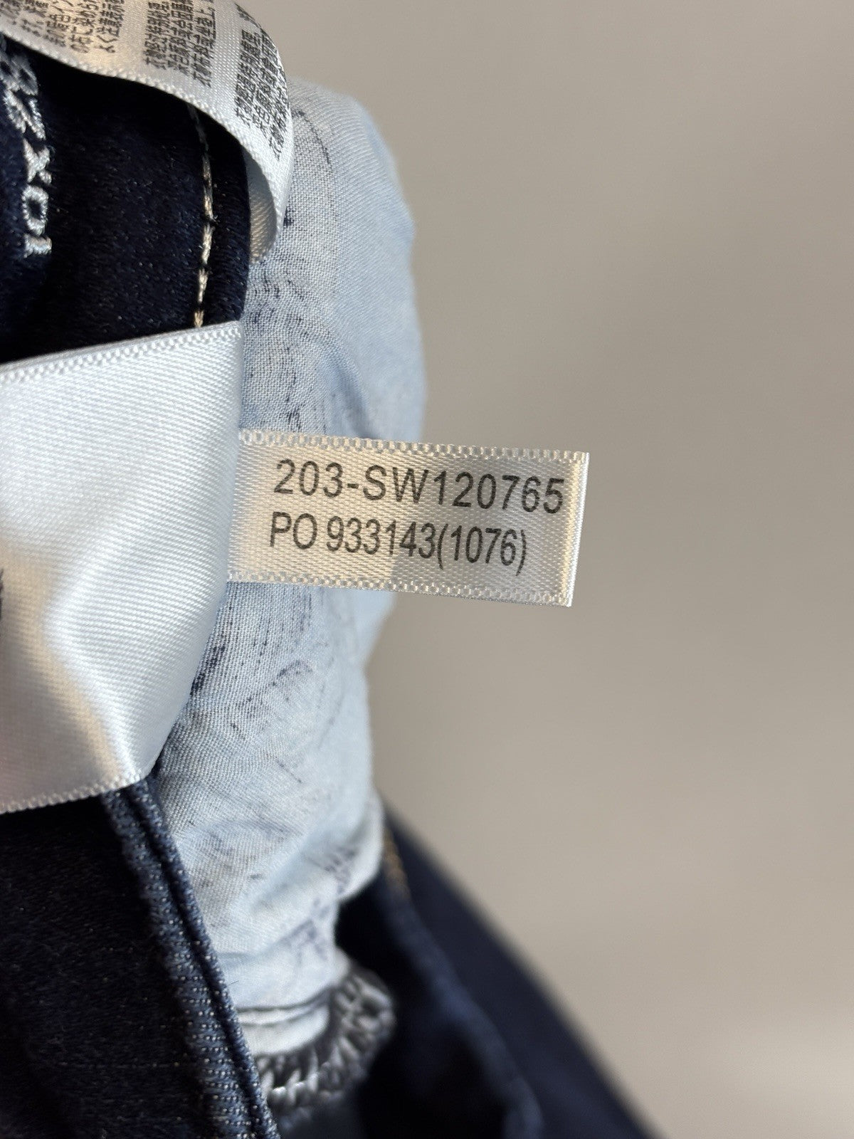 Tommy Bahama Jeans Straight Leg mens 30x28 Dark Blue Denim Dark Wash Stretch