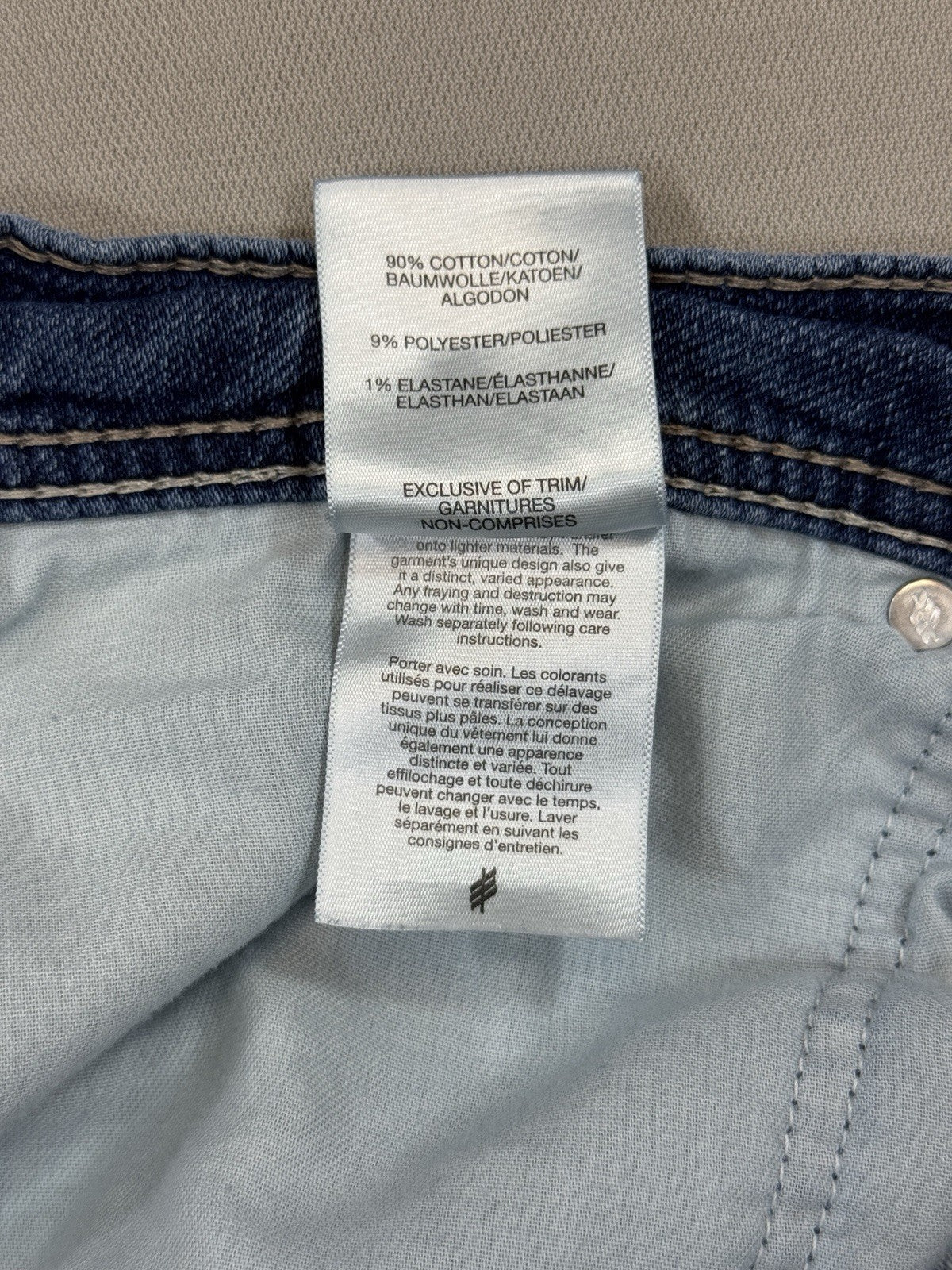 Silver Jeans Grayson Classic Fit Straight Leg mens 34x34 Blue Denim Mid Stretch