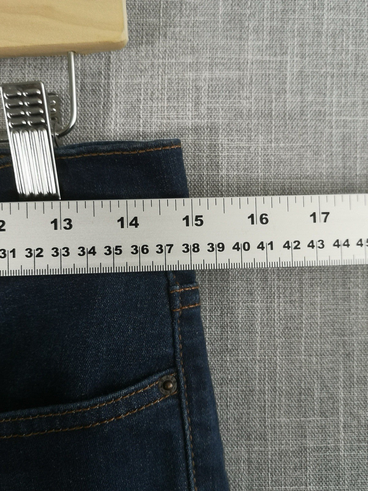 Levi Strauss Slimming Straight Dark Blue Jeans Mens 29x32