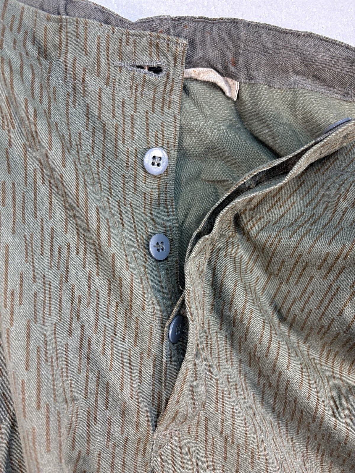 DDR Strichtarn Camo East German Raindrop Army Field Pants  Size L Short Seam
