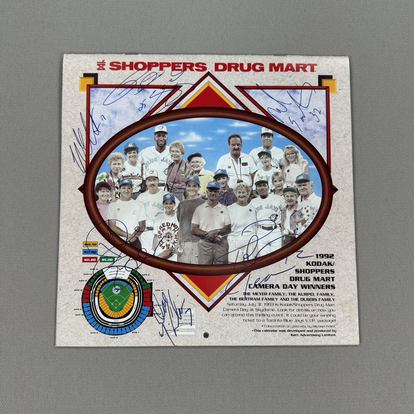 Blue jays 1993 Team Signed Calendar Shoppers Drug Mart Mint Condition RARE