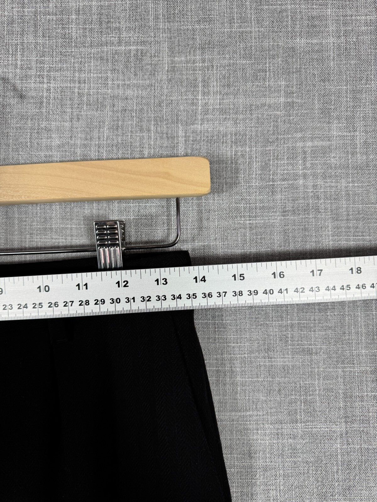 Uniqlo Womens Suit Trousers Large Black Polyester - Rayon Spandex Dress Pants