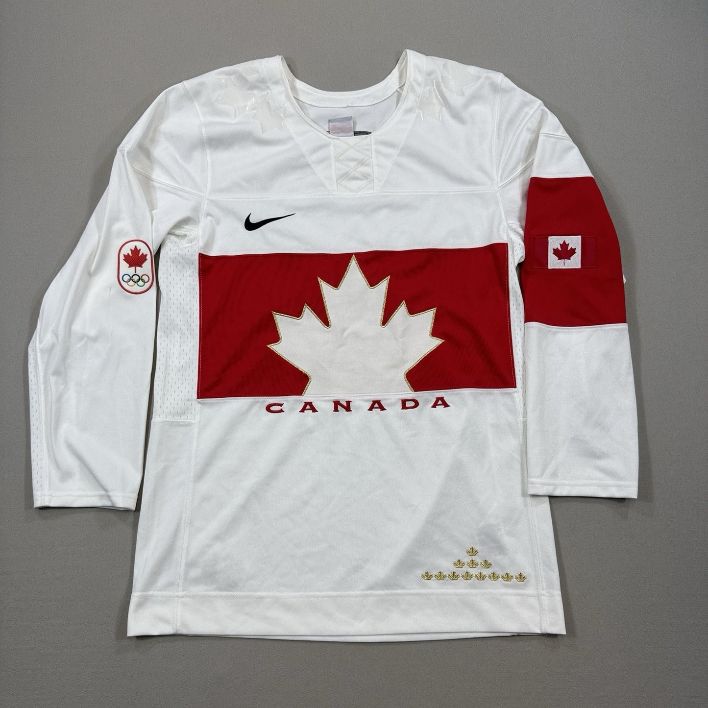 Nike Team Canada Olympic Jersey 2014 mens Small White Stiched Hockey