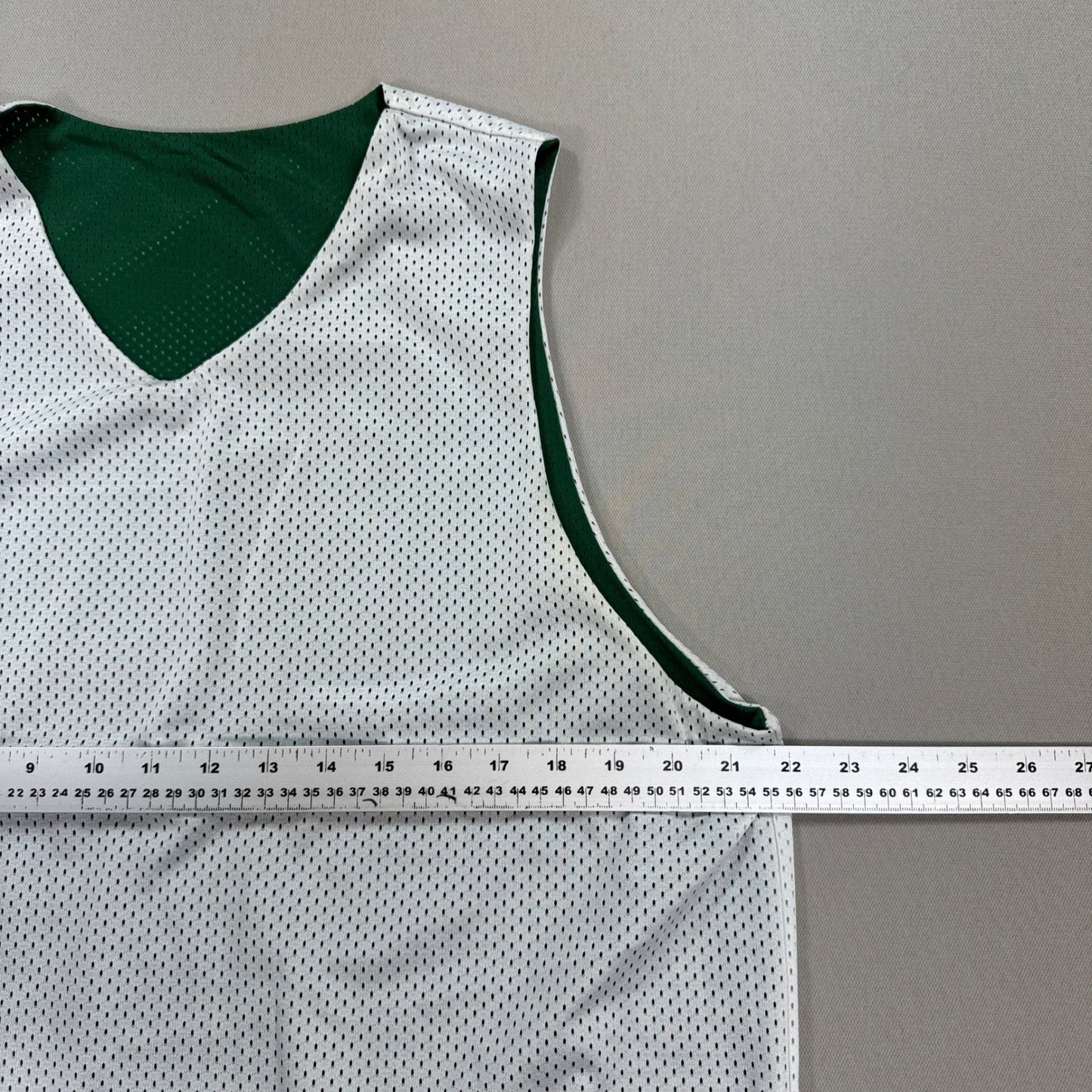 Nike Stock Reversible Basketball Jersey mens Medium Green White Practice Blank