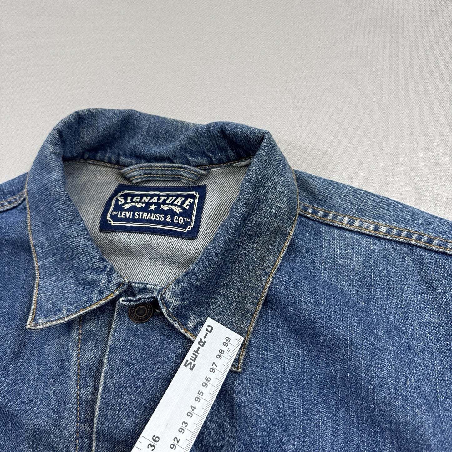 Levi's Signature C704 Jacket mens Medium Blue Denim Button