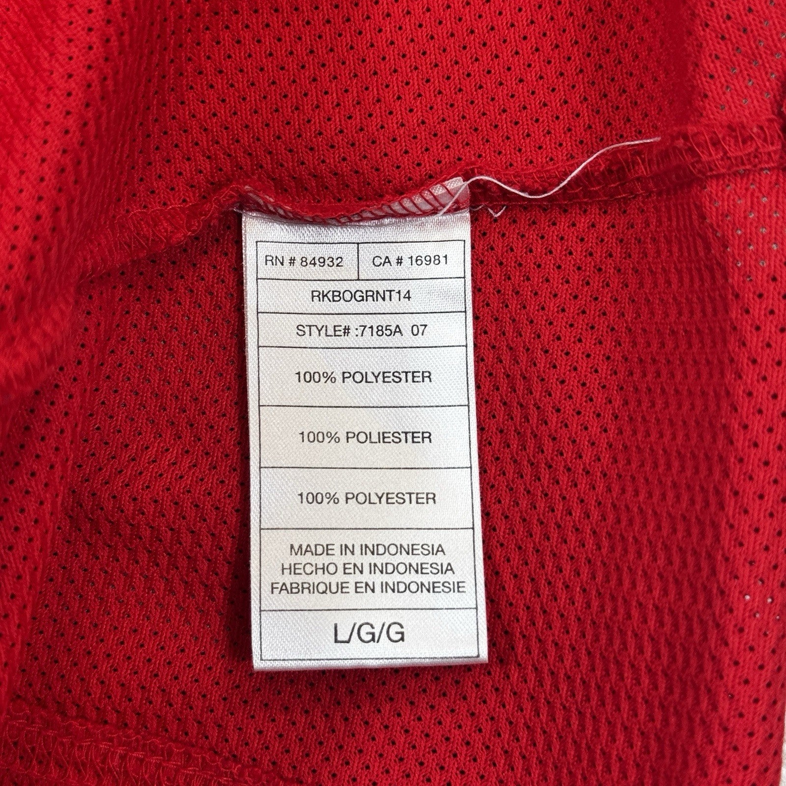 HENRIK ZETTERBERG DETROIT RED WINGS REEBOK RED JERSEY “A” SIZE Large,CCM