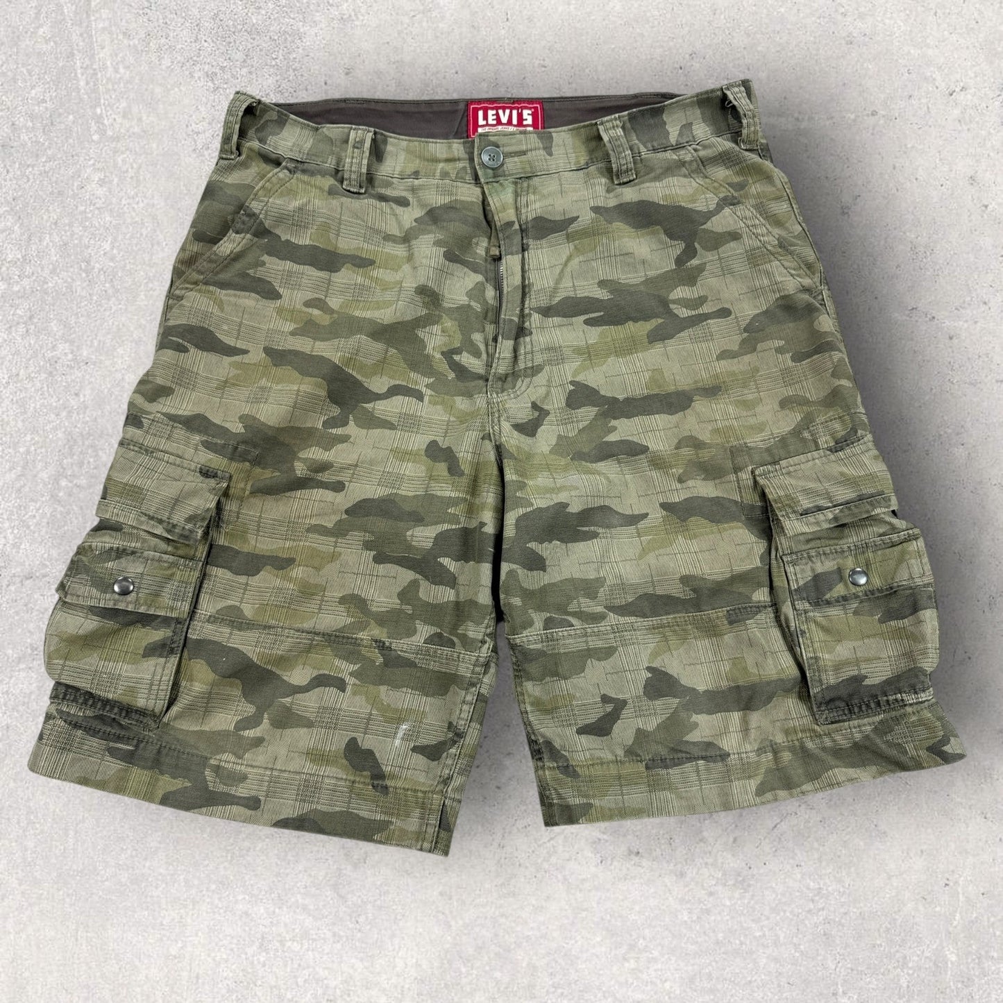 Levi's Originals Cargo Shorts Men's Size 38 Camo Green Red Tab Workwear Baggy