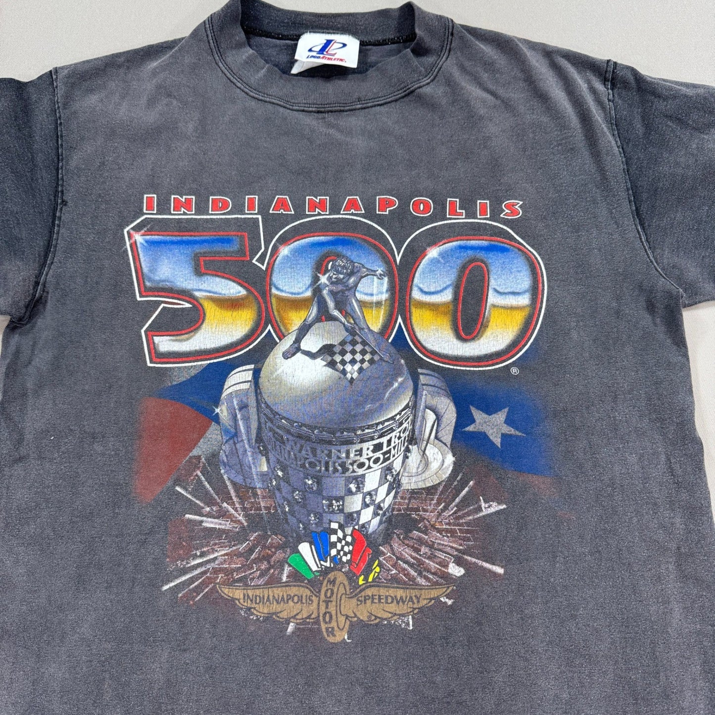 Vintage Indianapolis 500 Shirt 3D Graphic mens Medium Faded Single Stitch