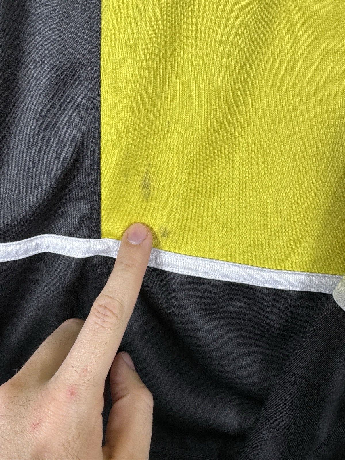 NBA Los Angeles Lakers Basketball Yellow Shorts Mens 2XL