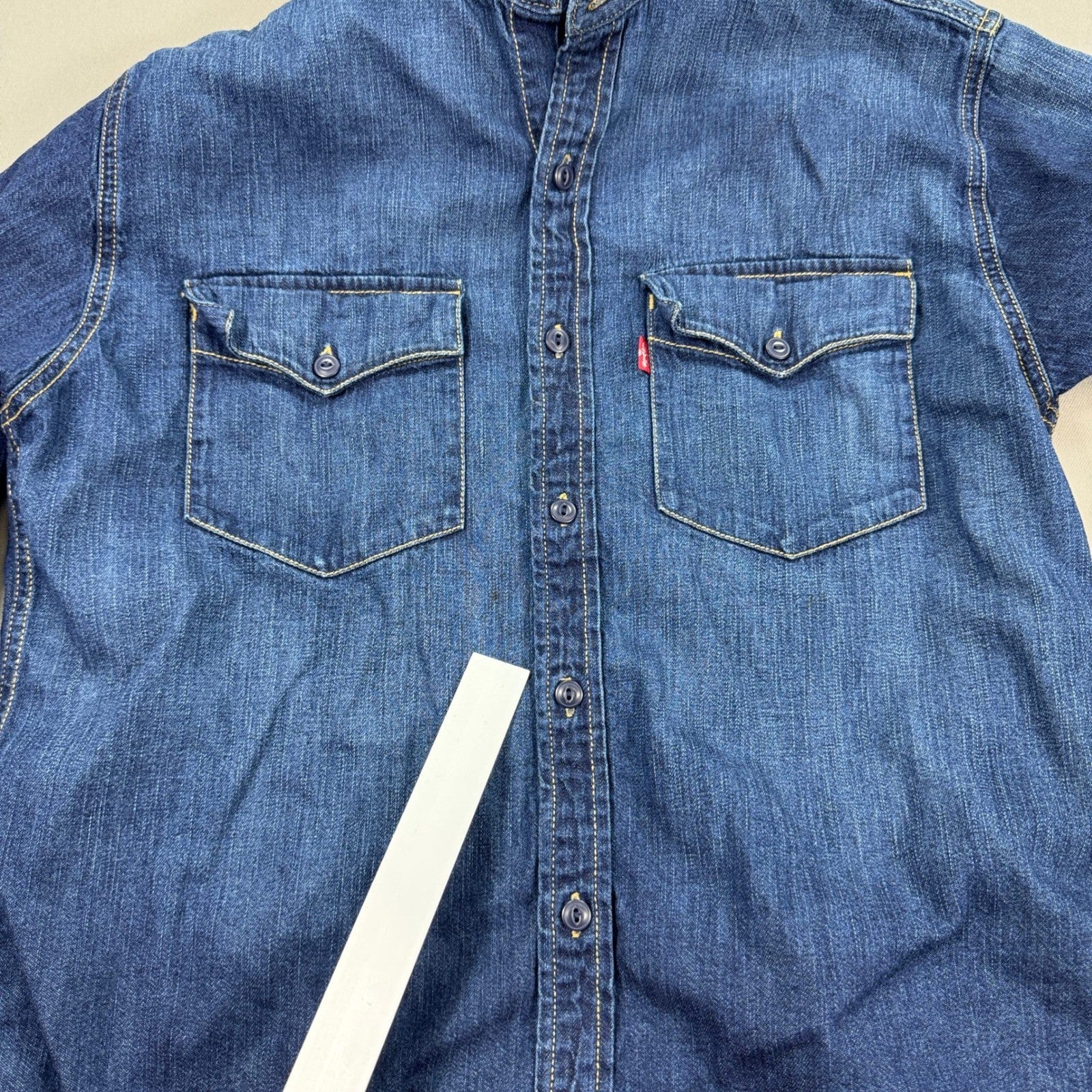 Levi's Denim Shirt Barstow Standard Fit mens Medium Dark Wash Button Down Y2K